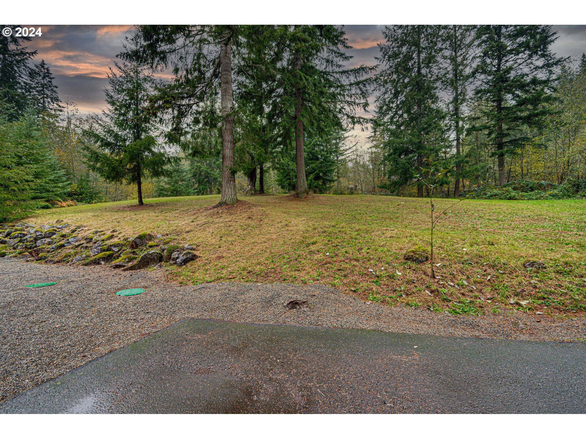 13517 NE Vinemaple Rd, Brush Prairie, WA 98606