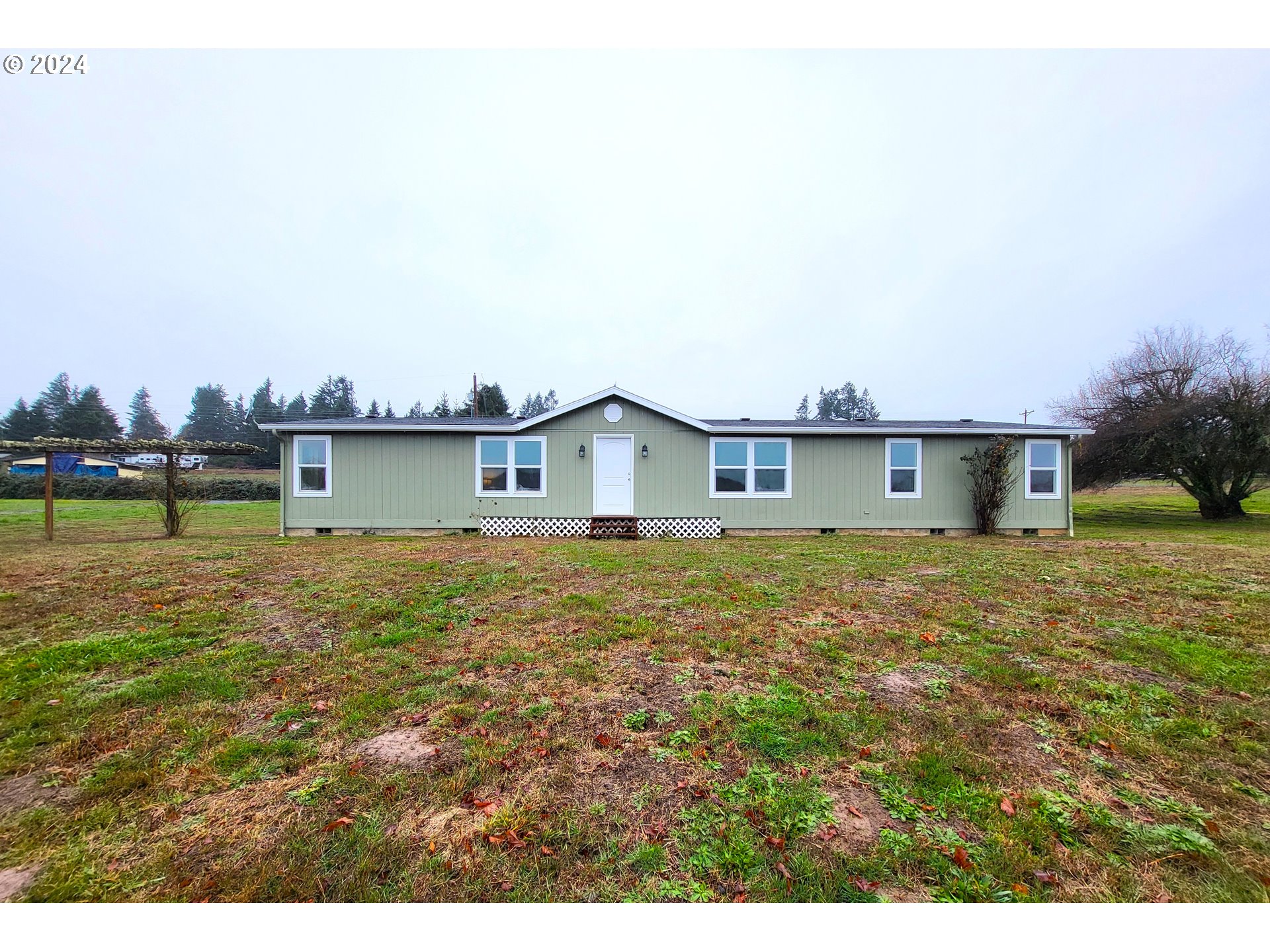 Photo of 80425 OLD LORANE RD Eugene OR 97405