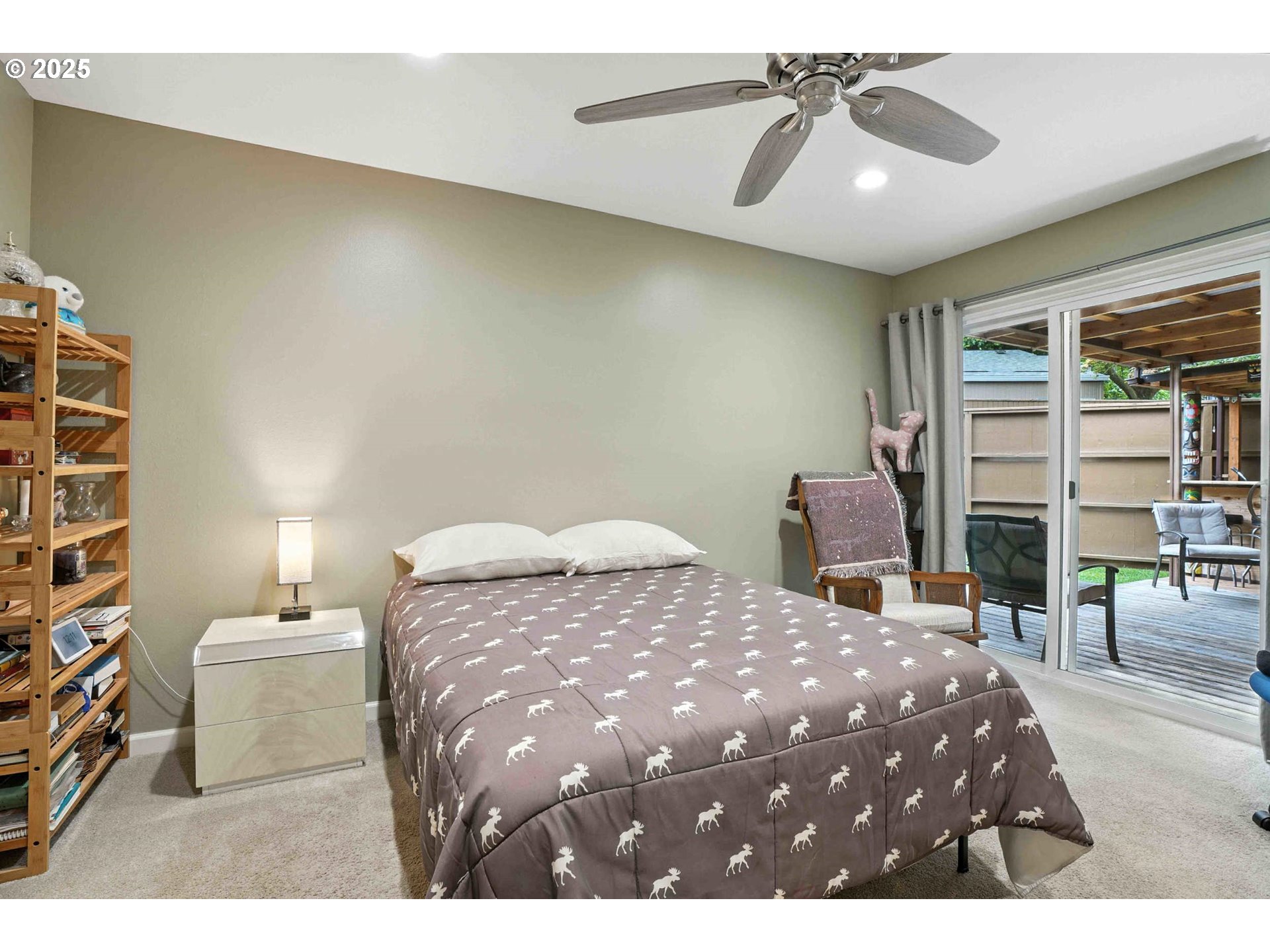 Photo #6: 242518978 Listing 