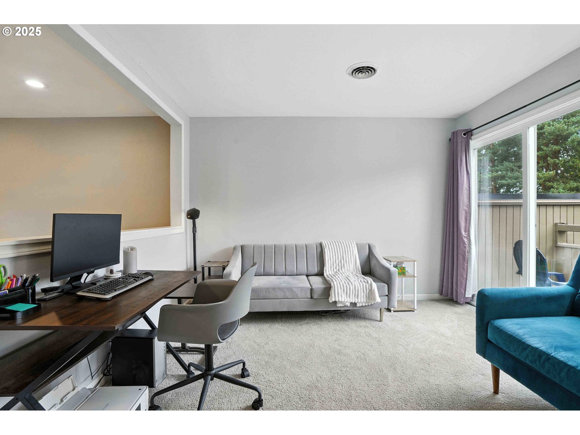 Photo #18: 242518978 Listing: Photo #18