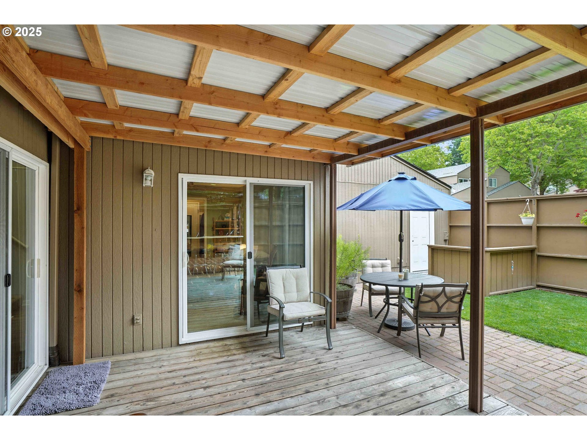 Photo #14: 242518978 Listing: Photo #14