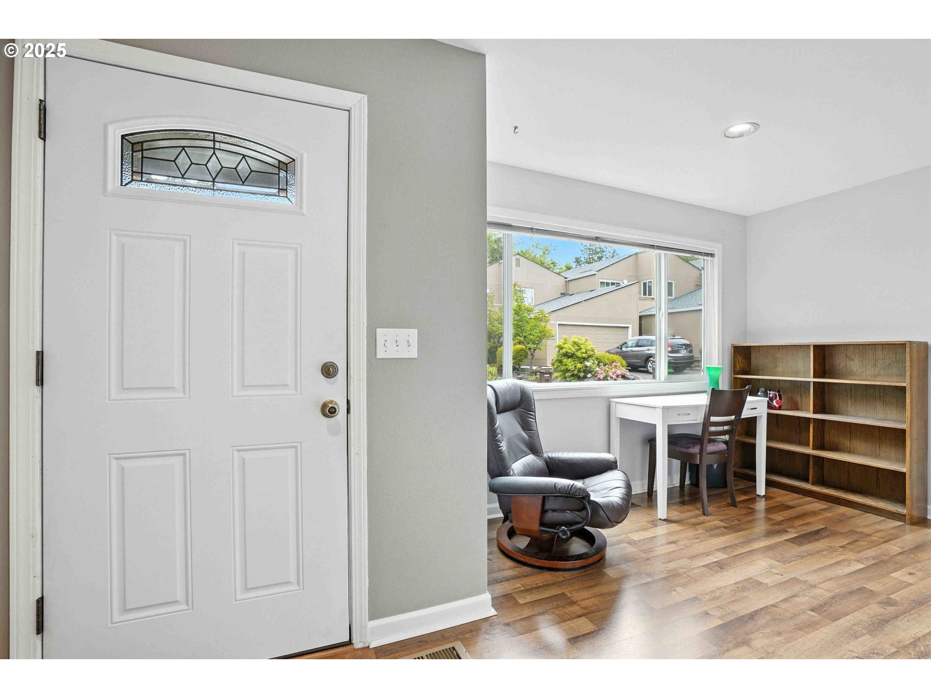 Photo #24: 242518978 Listing: Photo #24