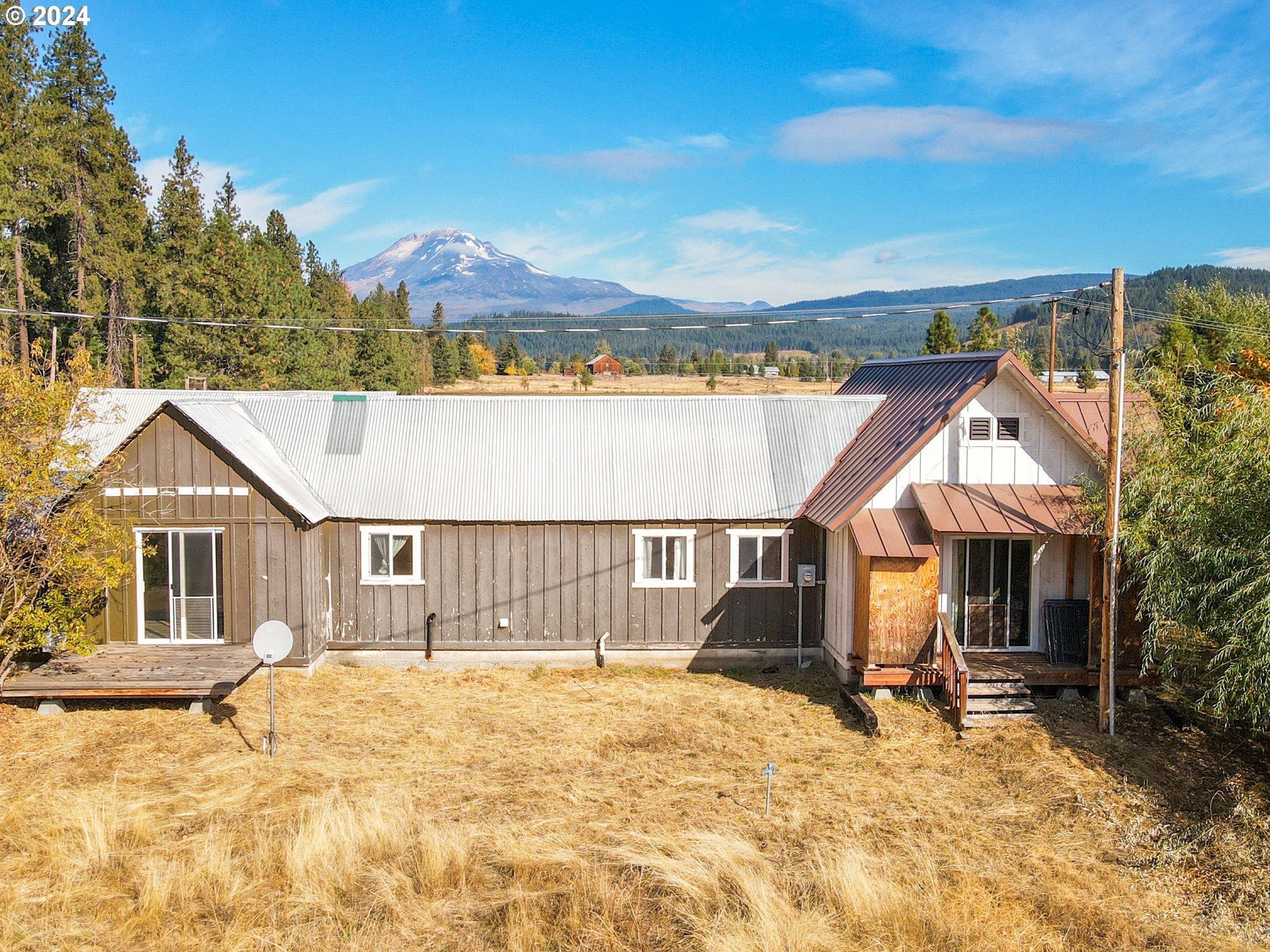 Photo of 343 LITTLE MOUNTAIN RD Trout Lake WA 98650