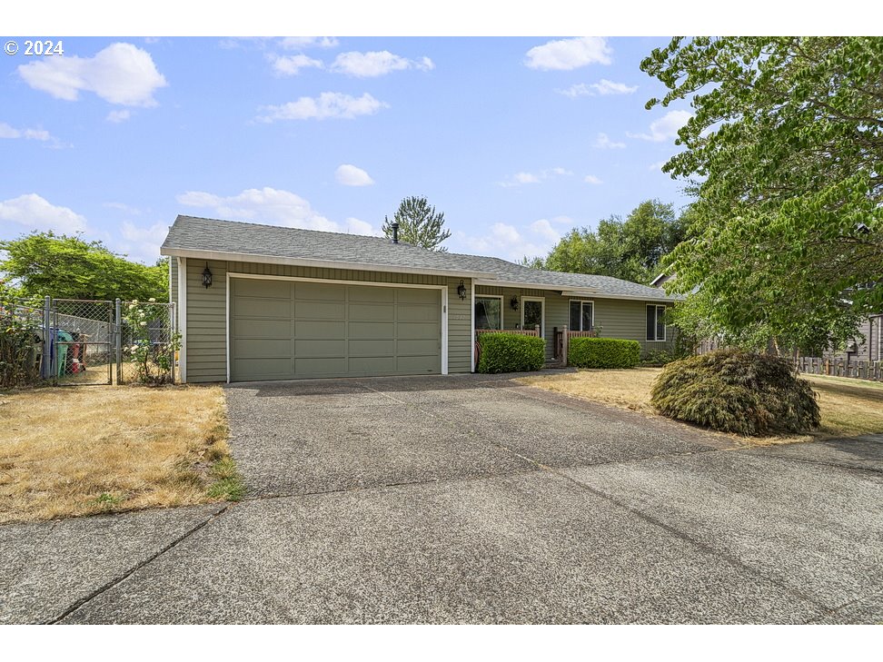 Photo of 1637 WONDERVIEW AVE Gresham OR 97030