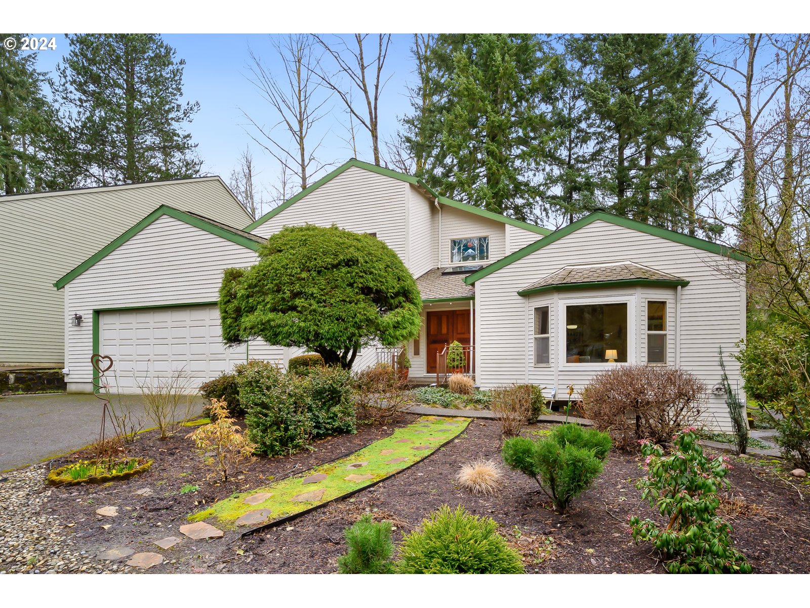 14 ICARUS LOOP, LAKE OSWEGO, OR 97035 Harnish Properties