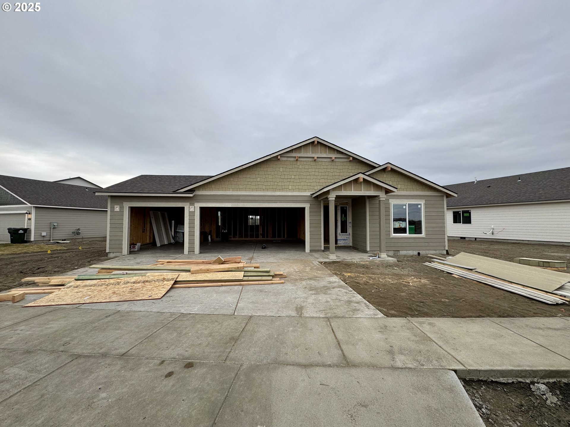 Photo of 1604 8th PL Hermiston OR 97838