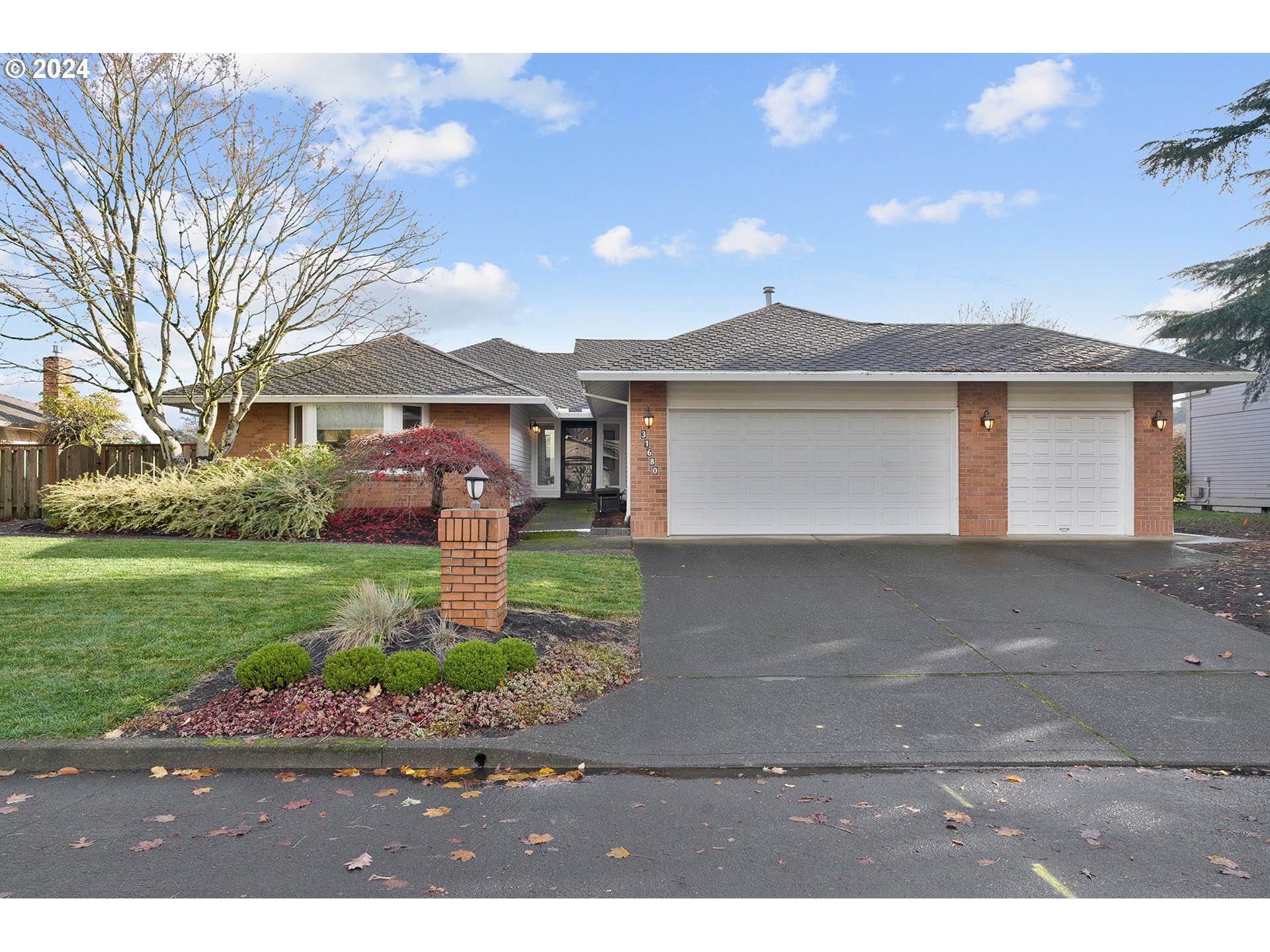 Photo of 31680 COUNTRY VIEW LN Wilsonville OR 97070