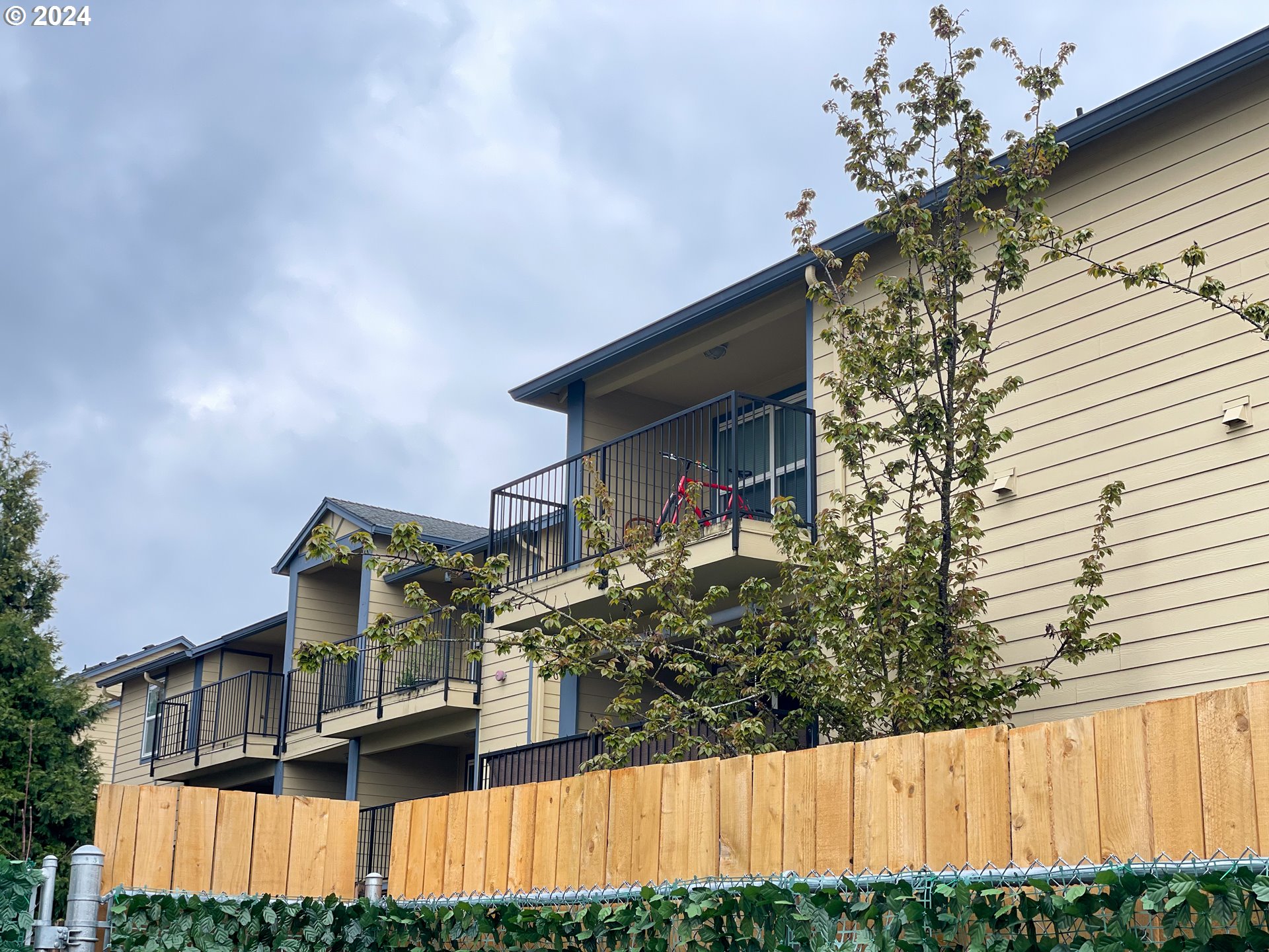 Photo #6: 24274769 Listing 