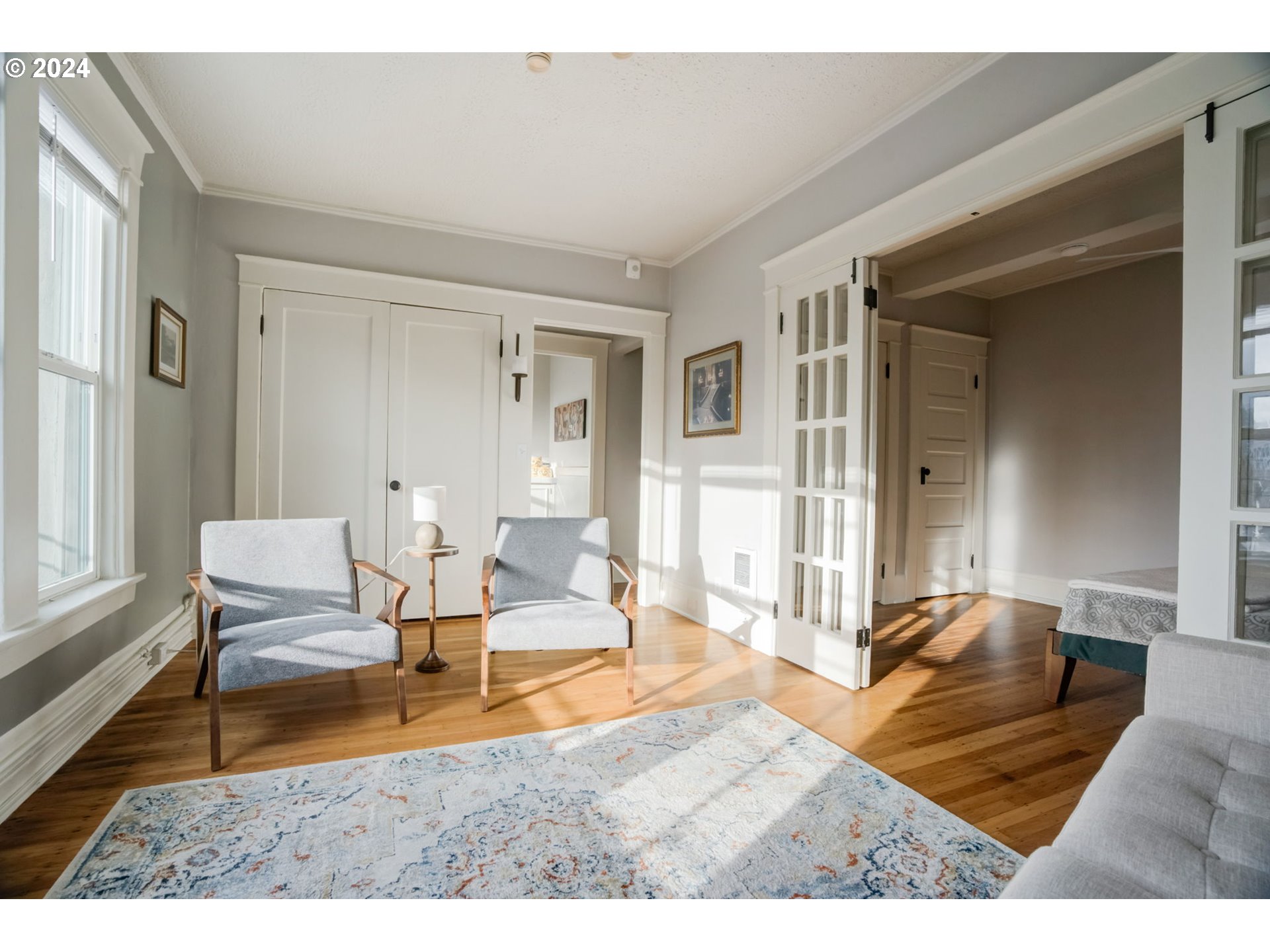 Photo #6: 24275649 Listing 