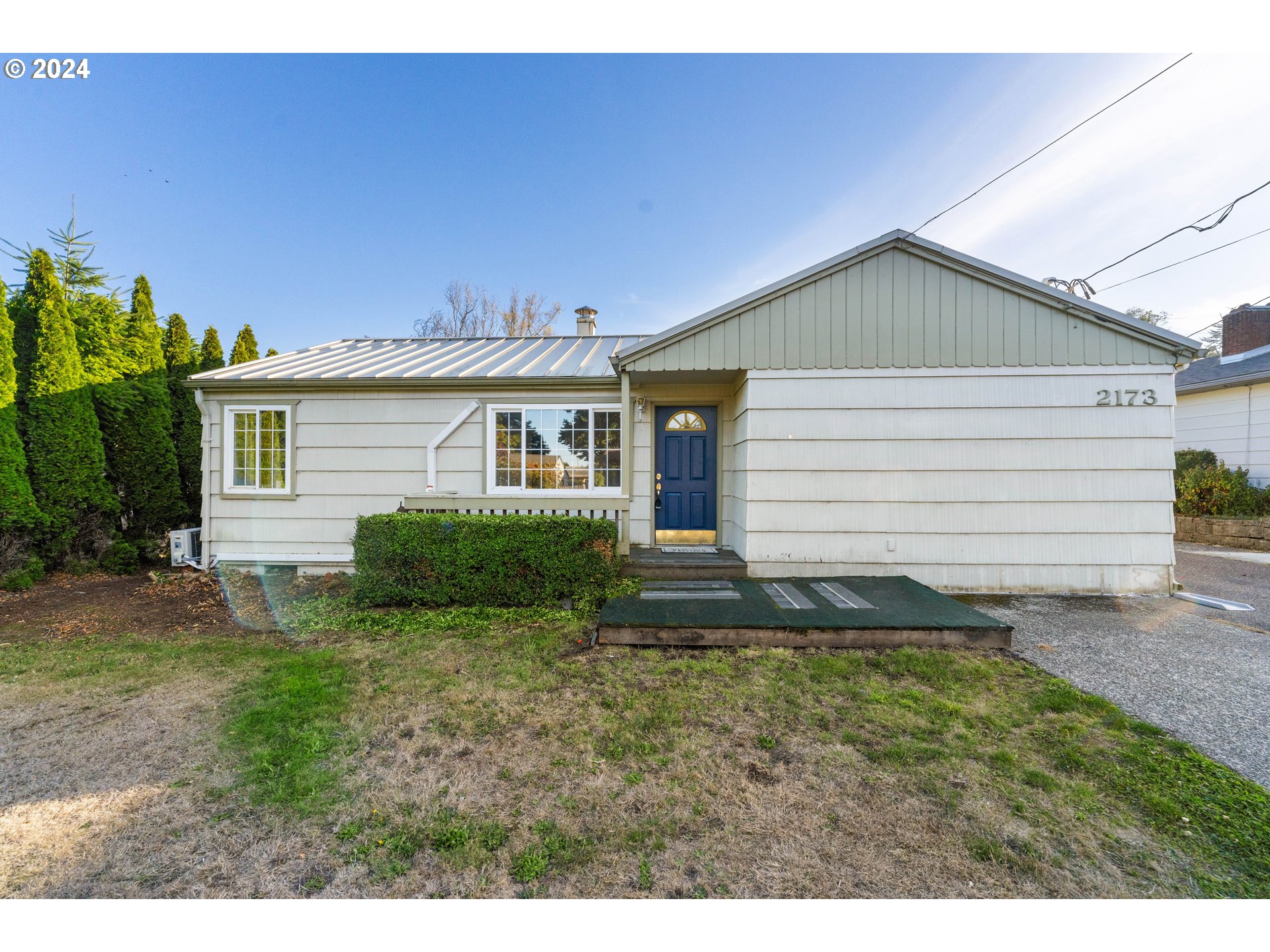 Photo of 2173 LOMBARD ST North Bend OR 97459