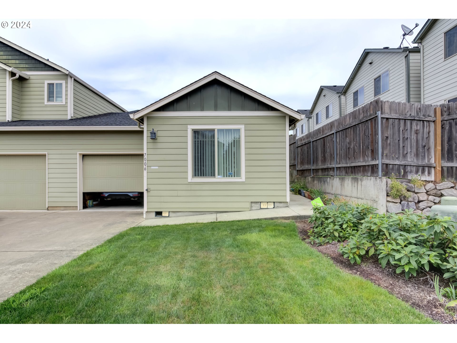 7006 NE 61st St, Vancouver, WA 98661