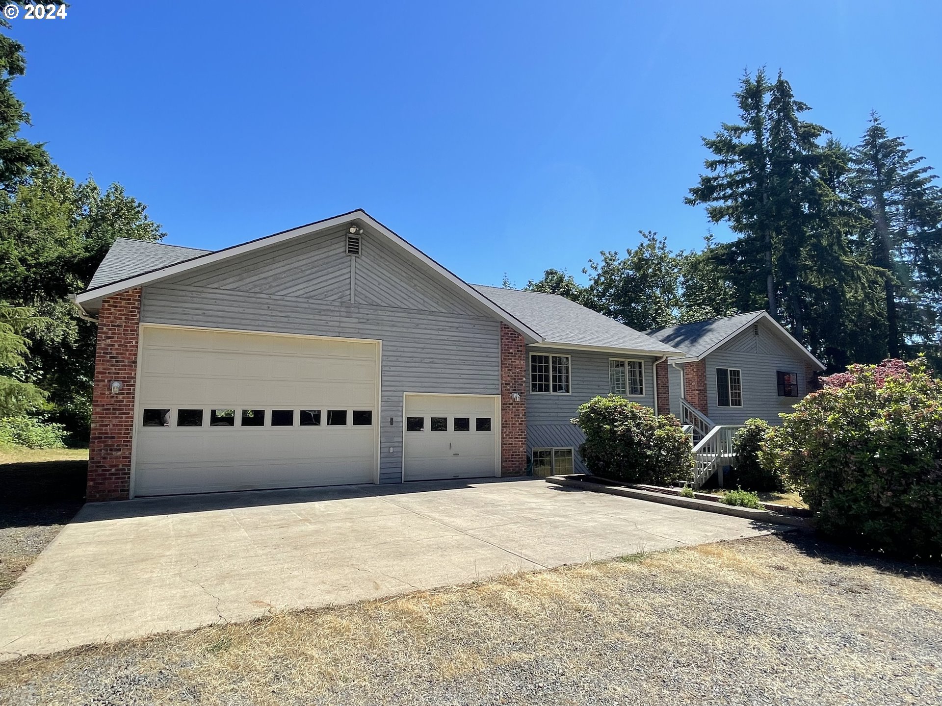 Photo of 20620 REEDER LN Oregon City OR 97045