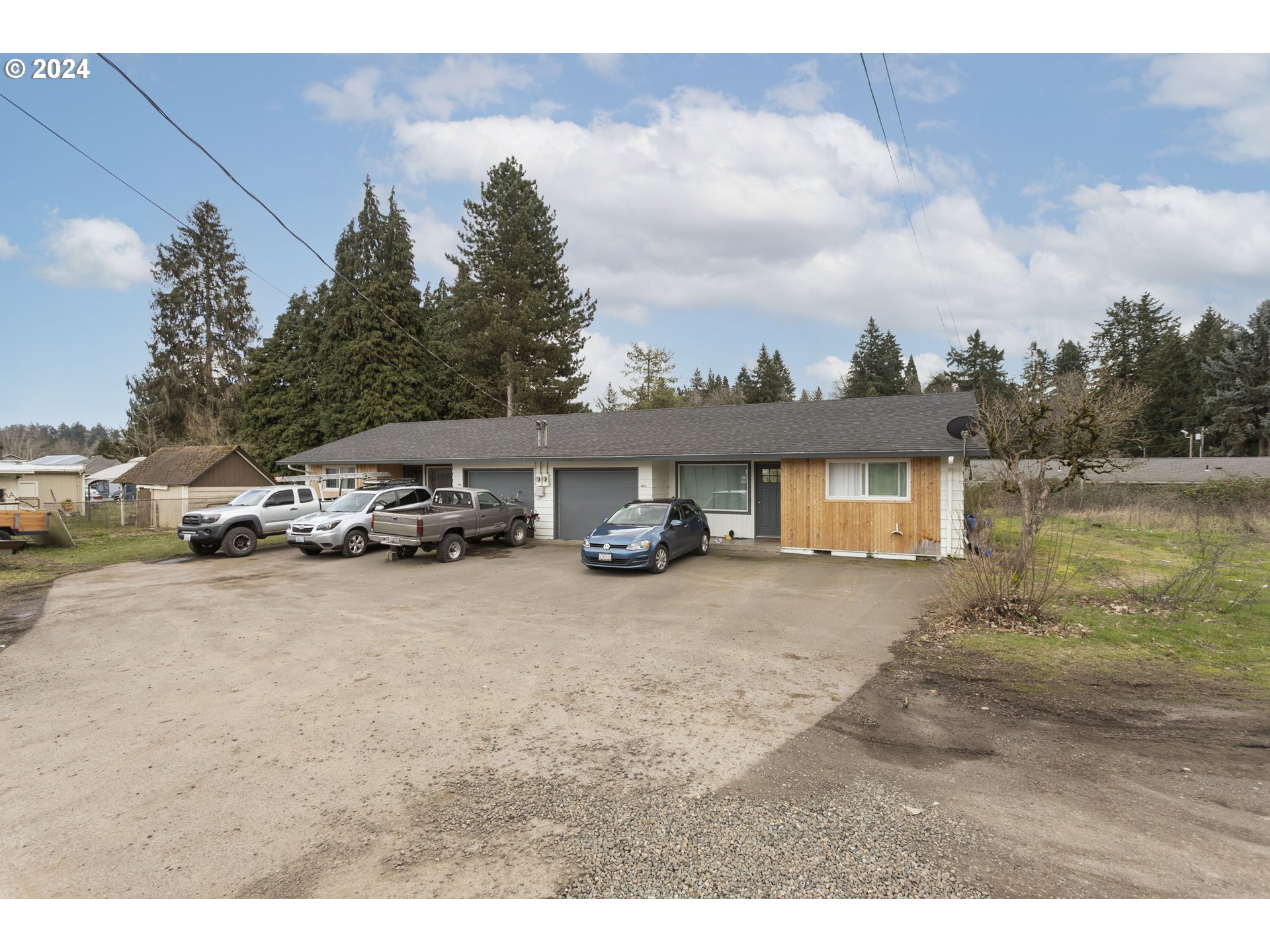 3937 E 18th St, Vancouver, WA 98661