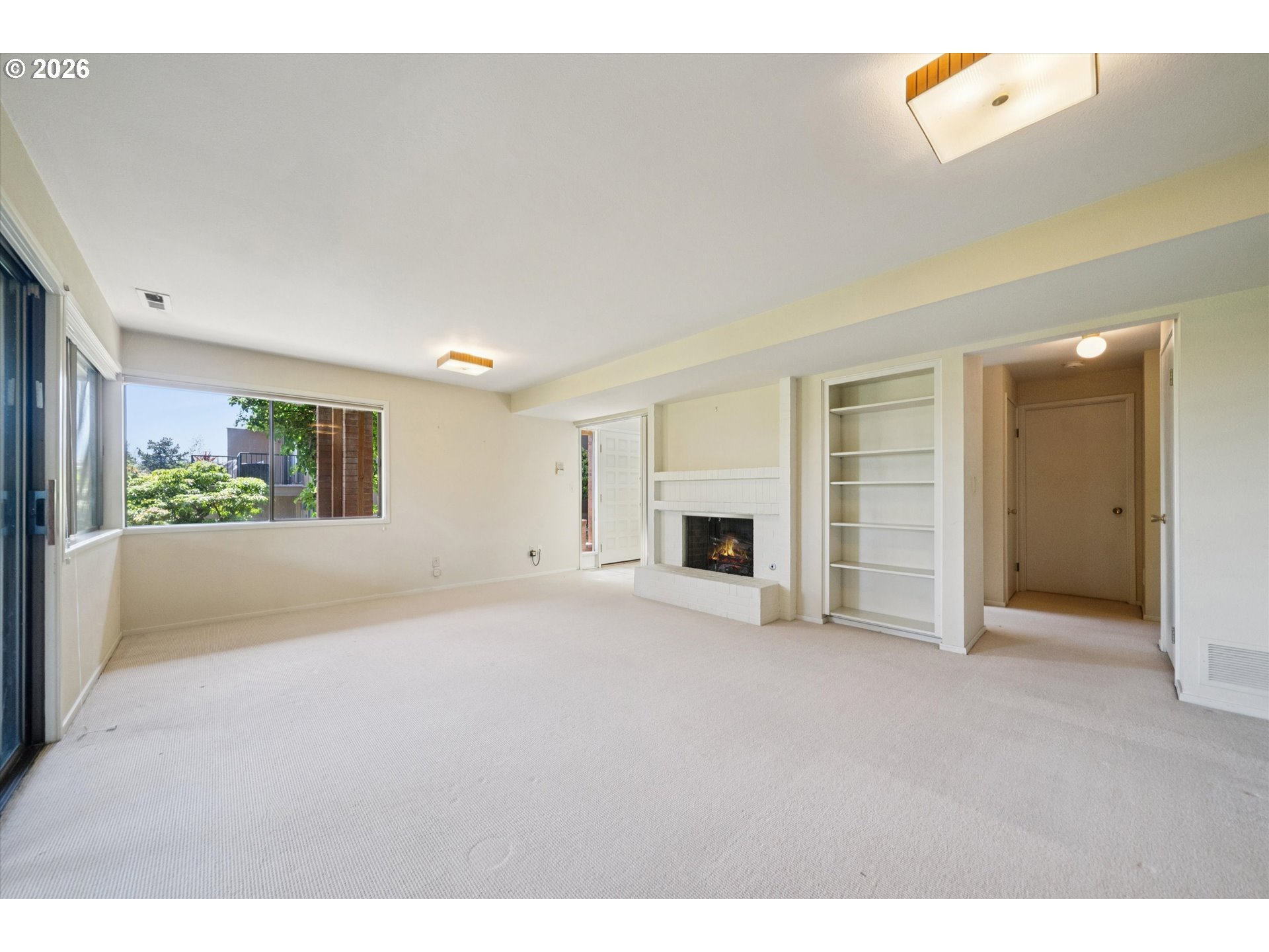 Photo #30: 242907065 Listing: Photo #30