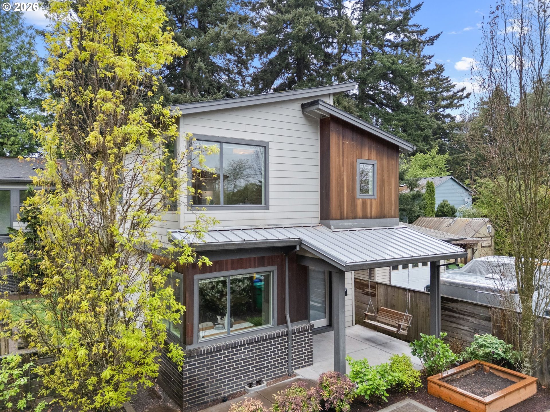 487 W 19TH AVE, Eugene, OR, 97401