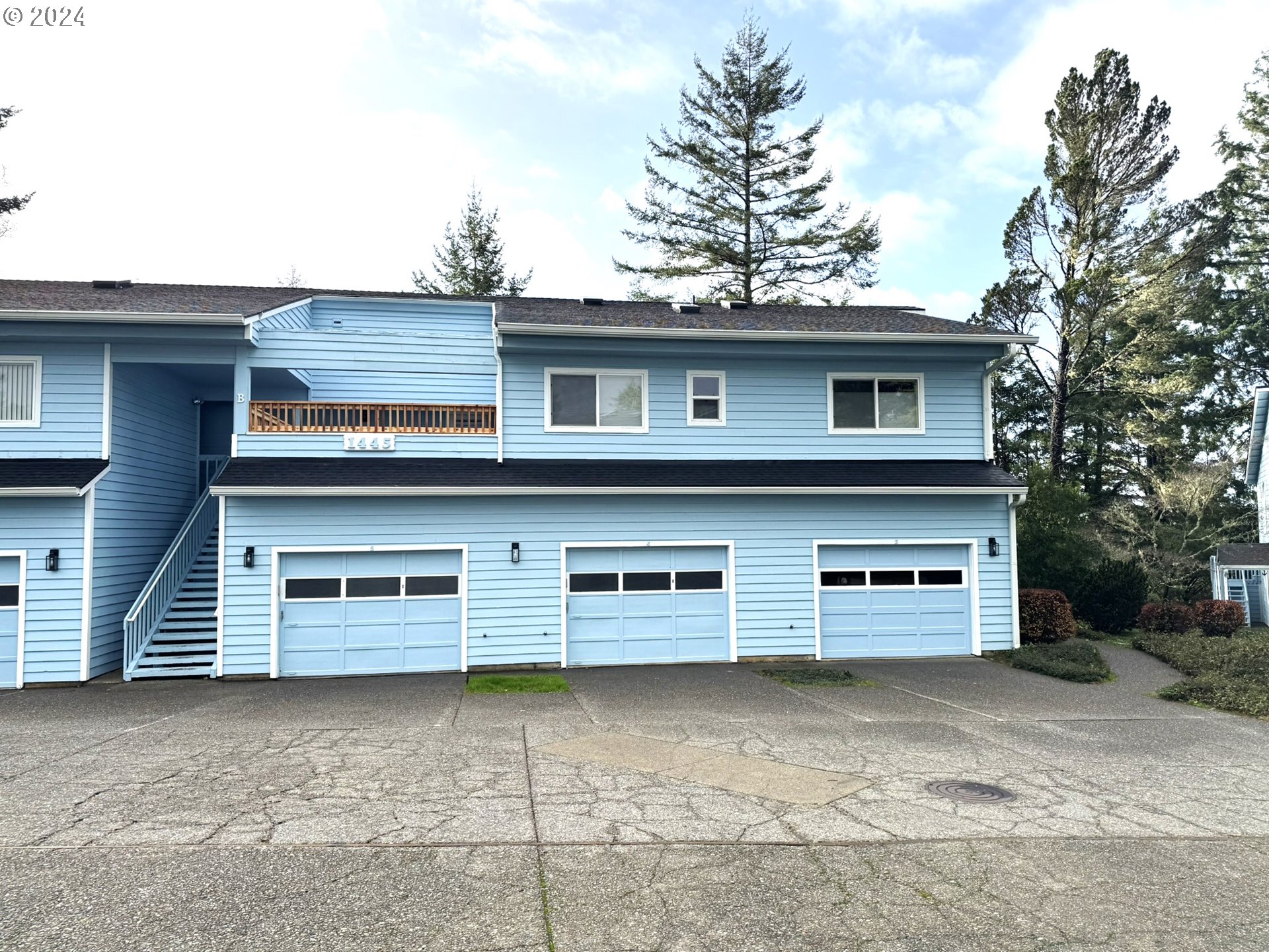 Photo of 1445 SEACREST LN Brookings OR 97415