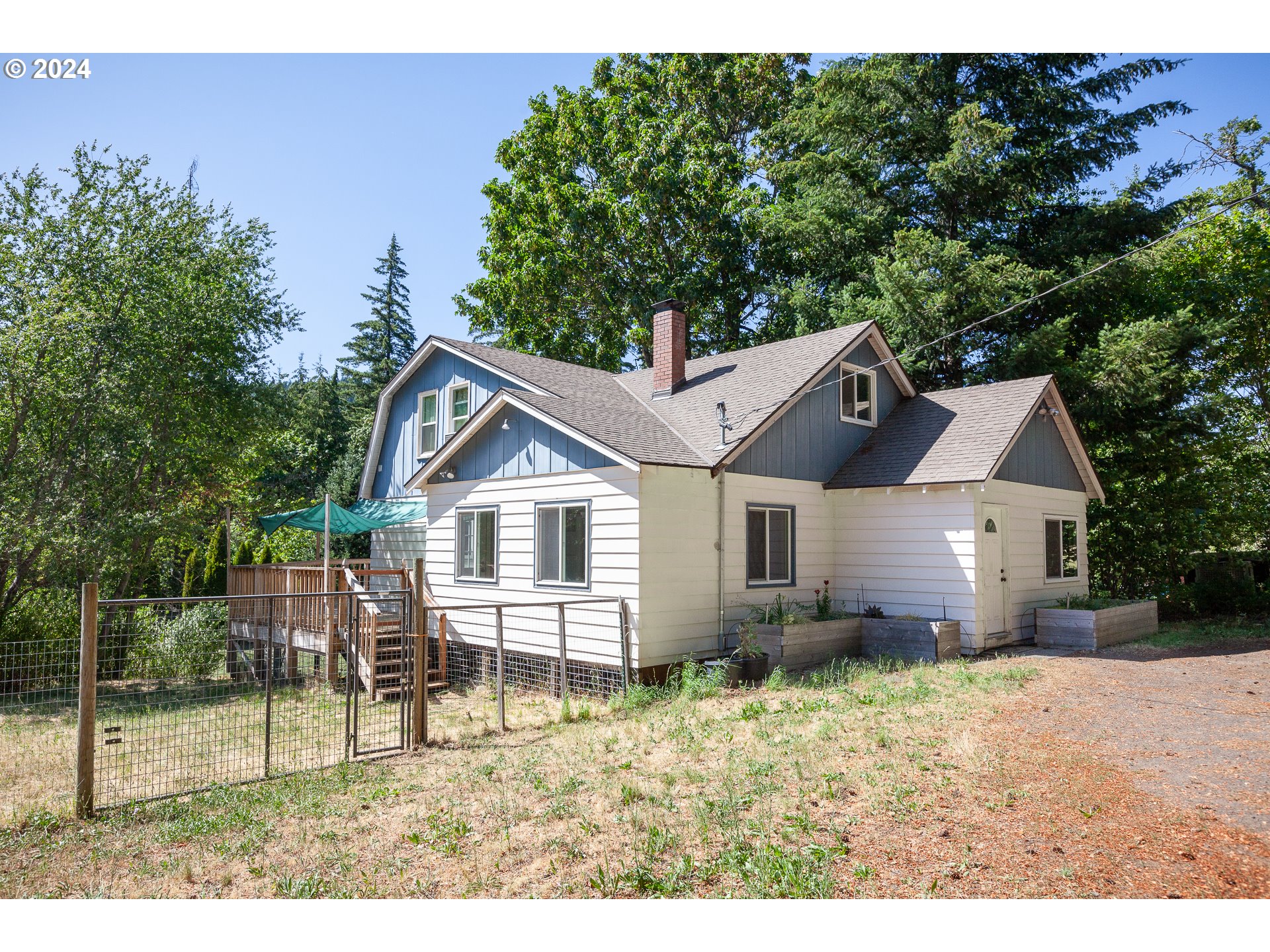 Photo of 4380 Dee HWY Hood River OR 97031