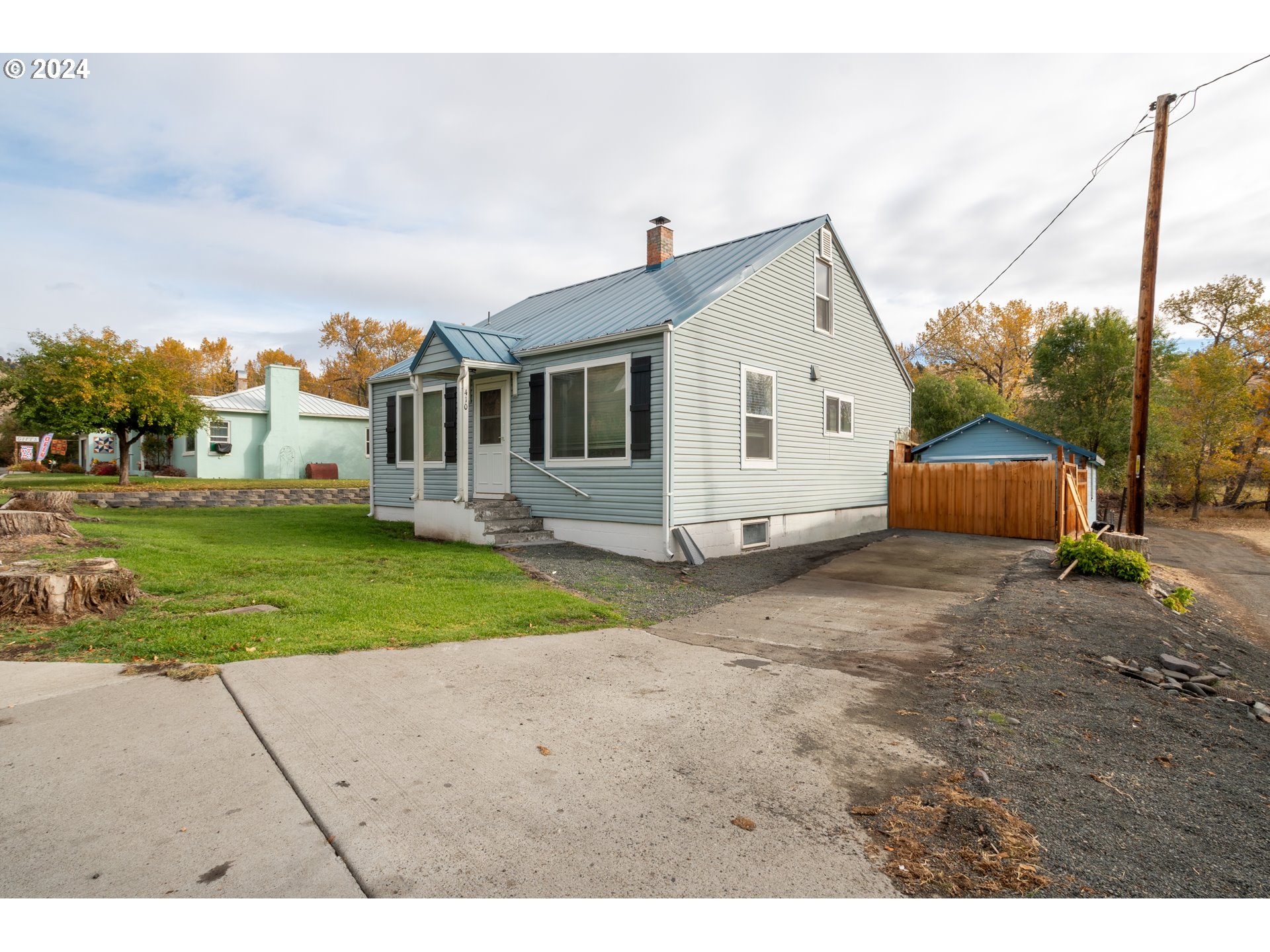 410 N MOUNTAIN BLVD, Mount Vernon, OR, 97865