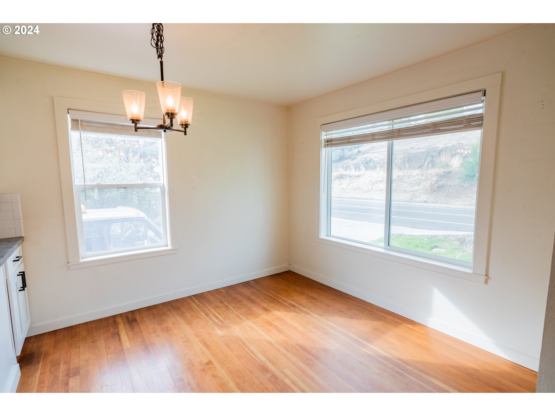 410 N MOUNTAIN BLVD, Mount Vernon, OR, 97865