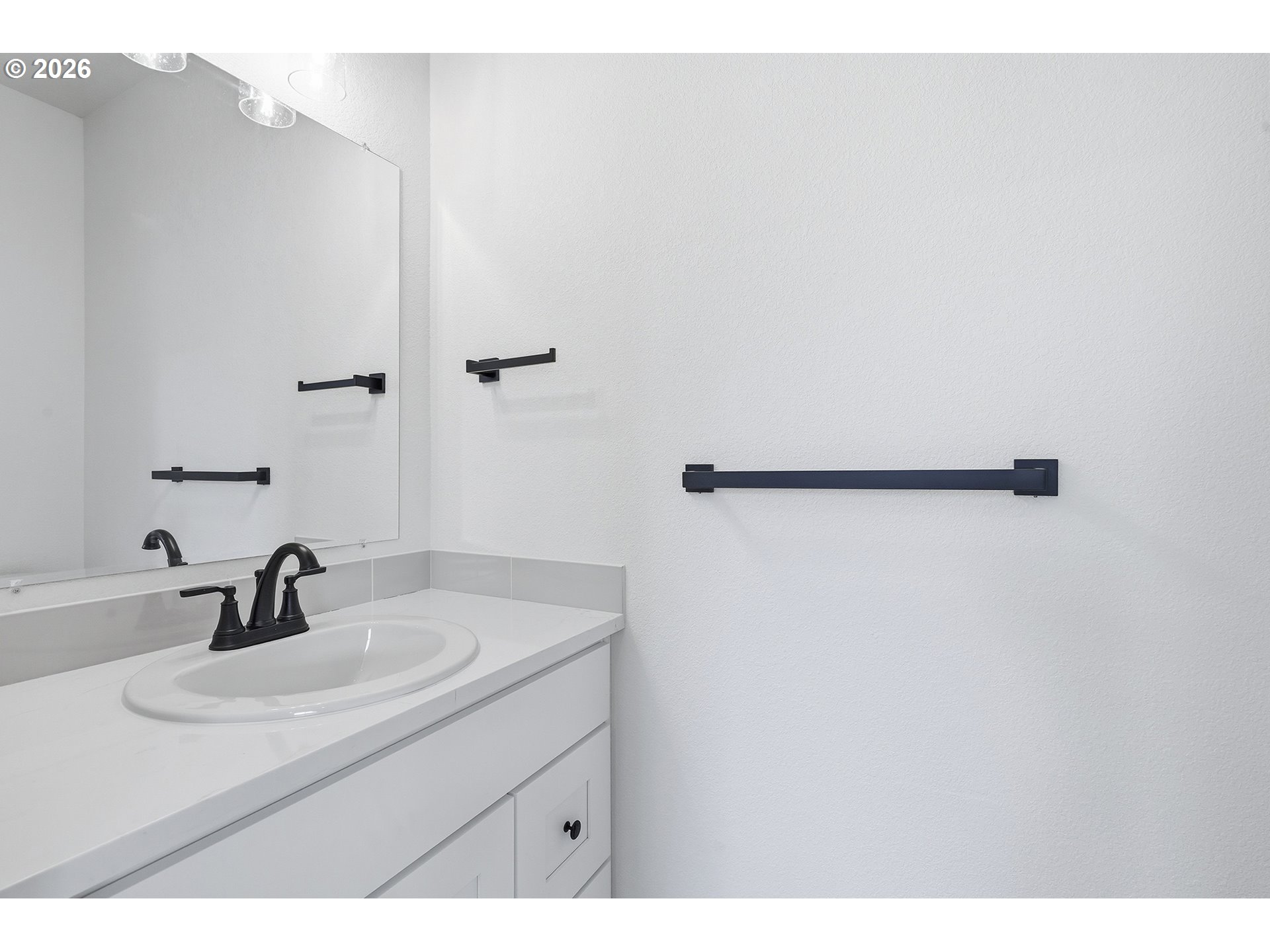 Photo #16: 242994040 Listing: Photo #16