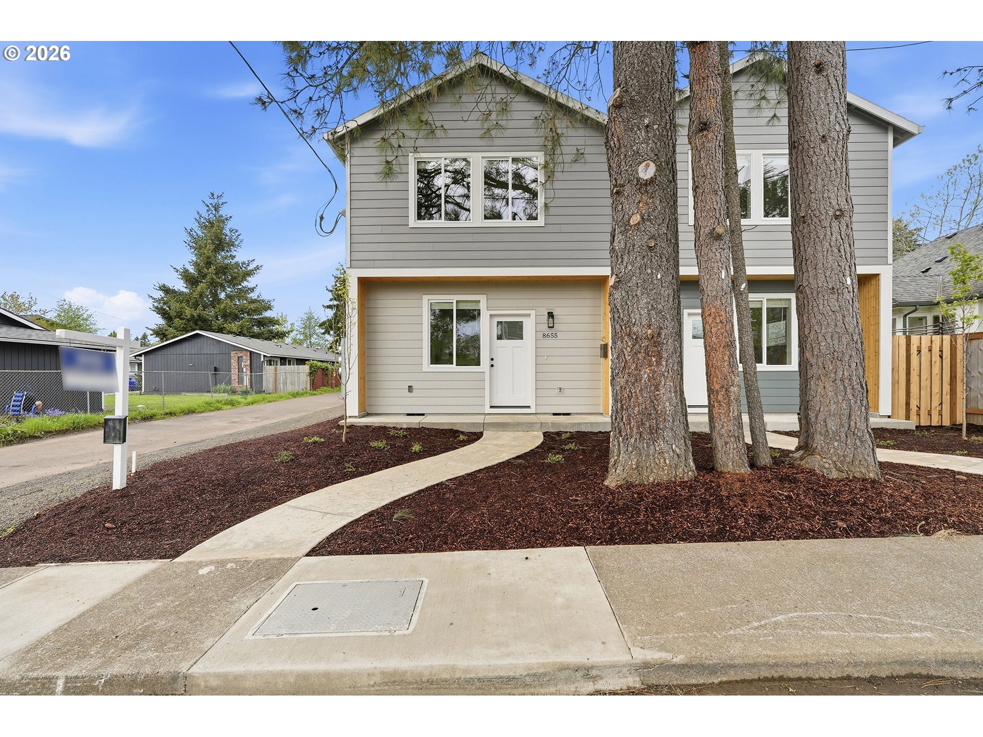 Photo #4: 242994040 Listing: Photo #4