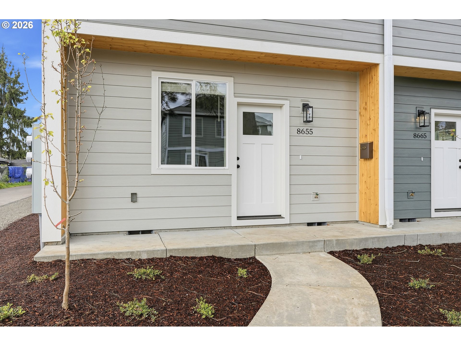 Photo #6: 242994040 Listing: Photo #6