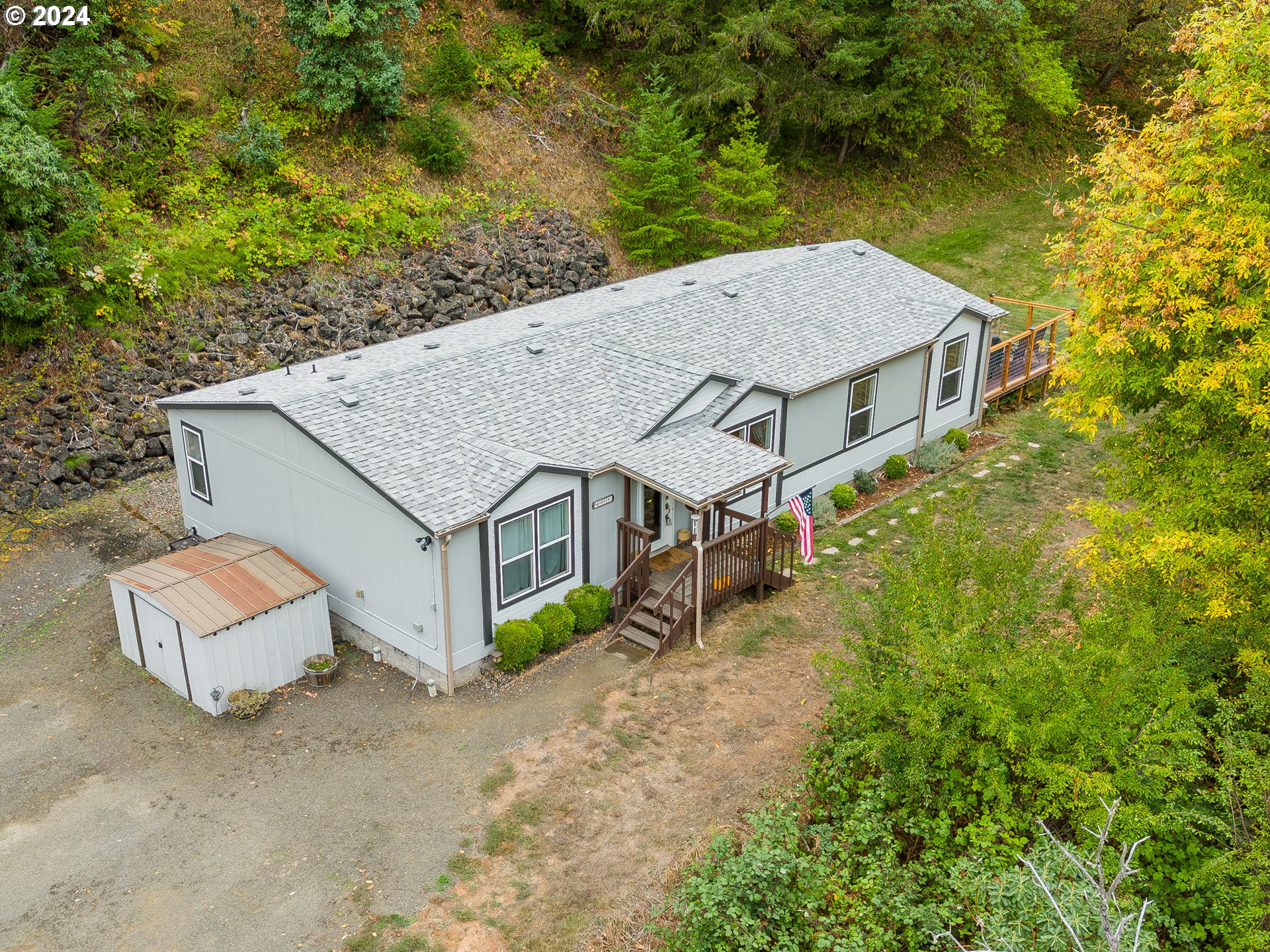 Photo of 481 Gentry WAY Roseburg OR 97471