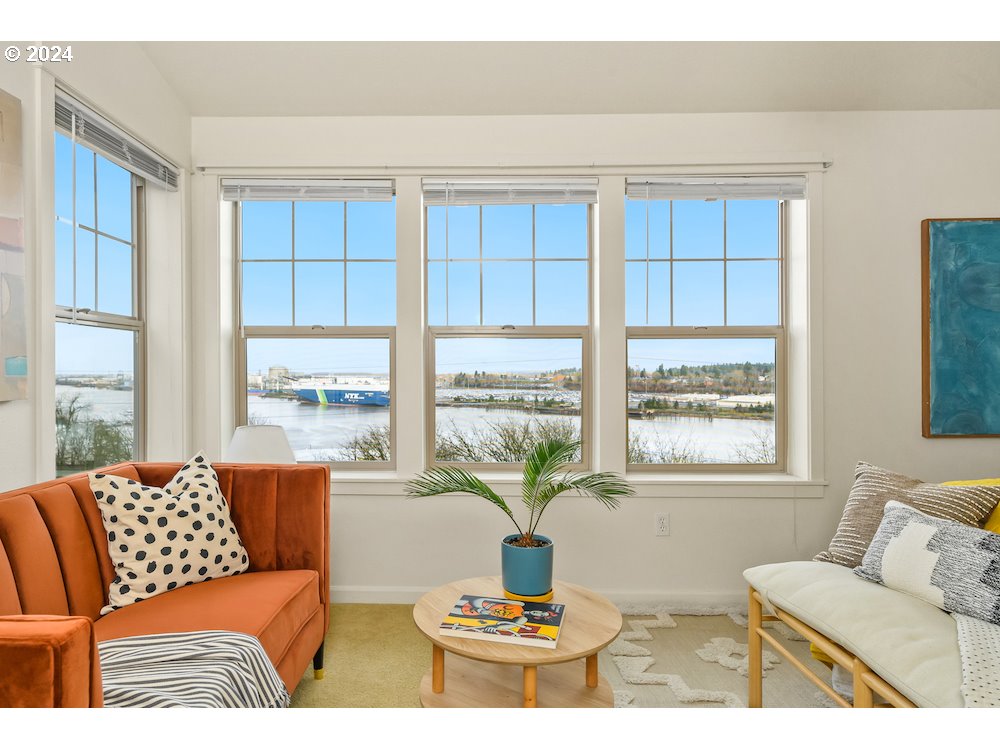 Photo #4: 24299500 Listing 