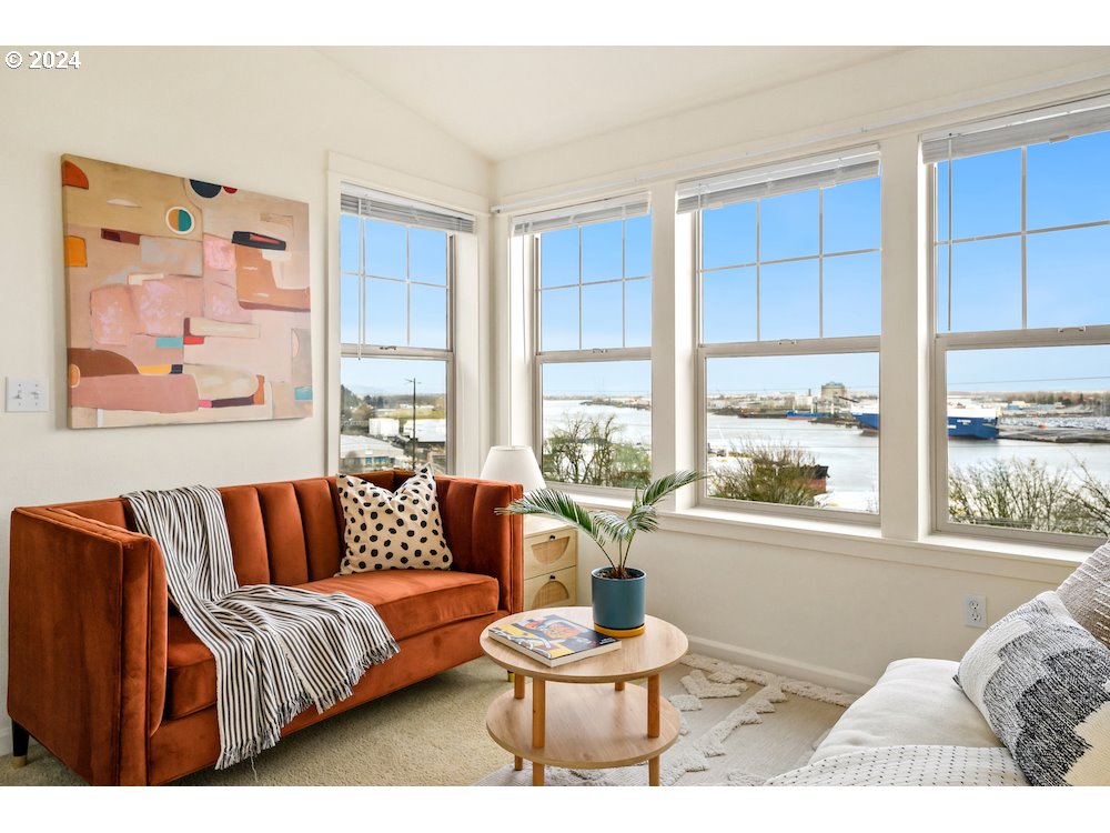 Photo #6: 24299500 Listing 