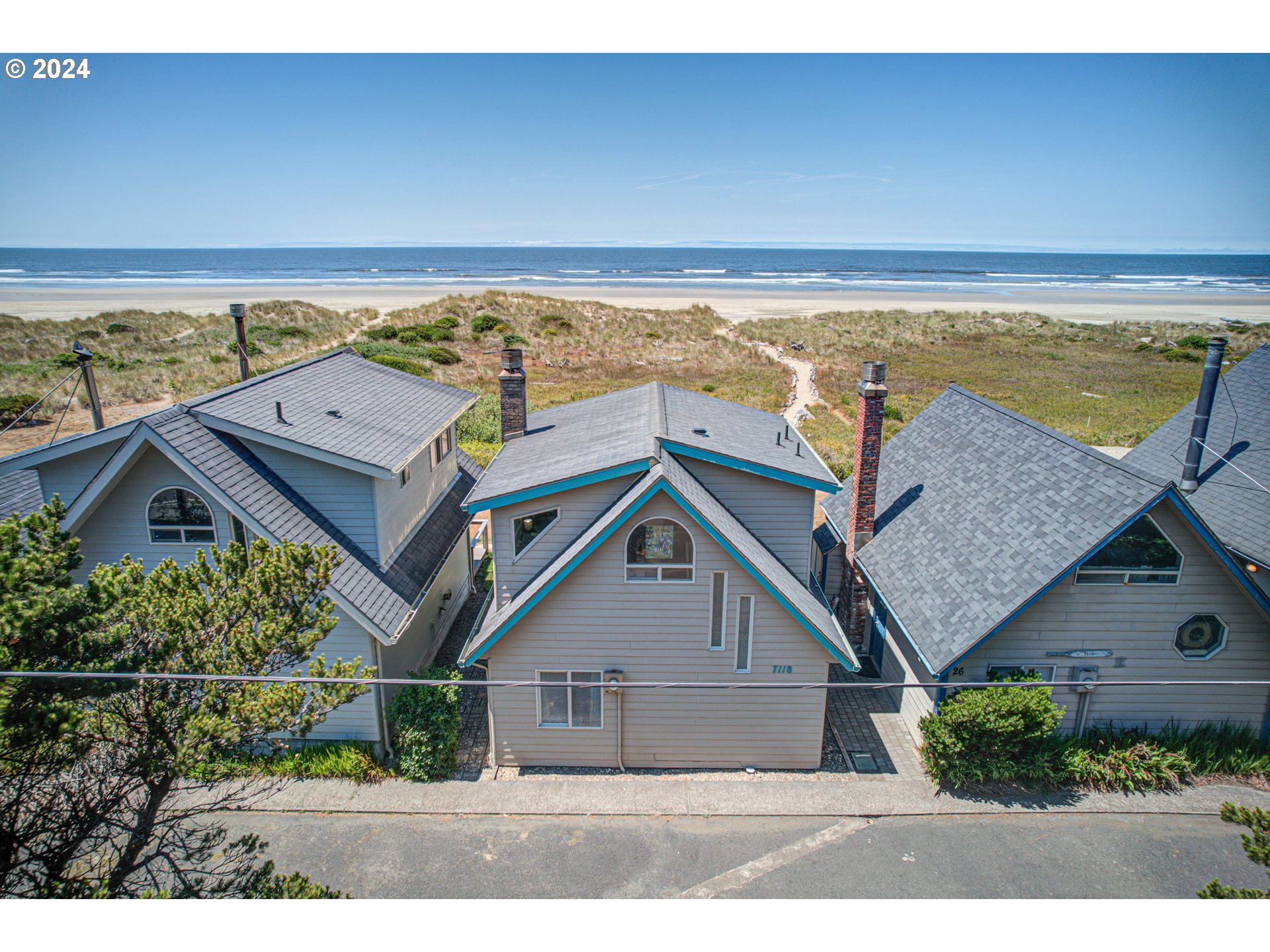 7118 SW PACIFIC COAST HWY, Waldport, OR 