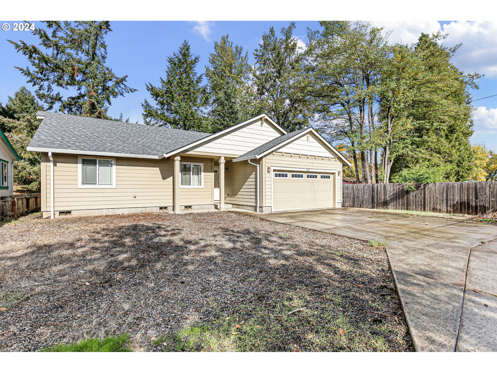 Photo of 1635 BIRCH AVE Cottage Grove OR 97424