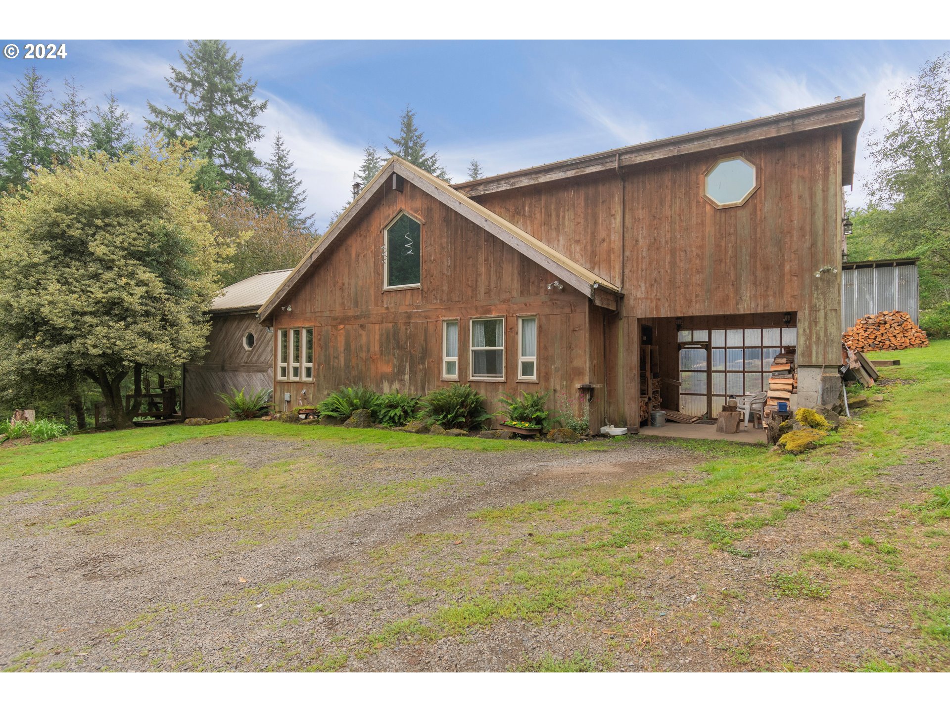 Photo of 70601 LENTZ RD Rainier OR 97048