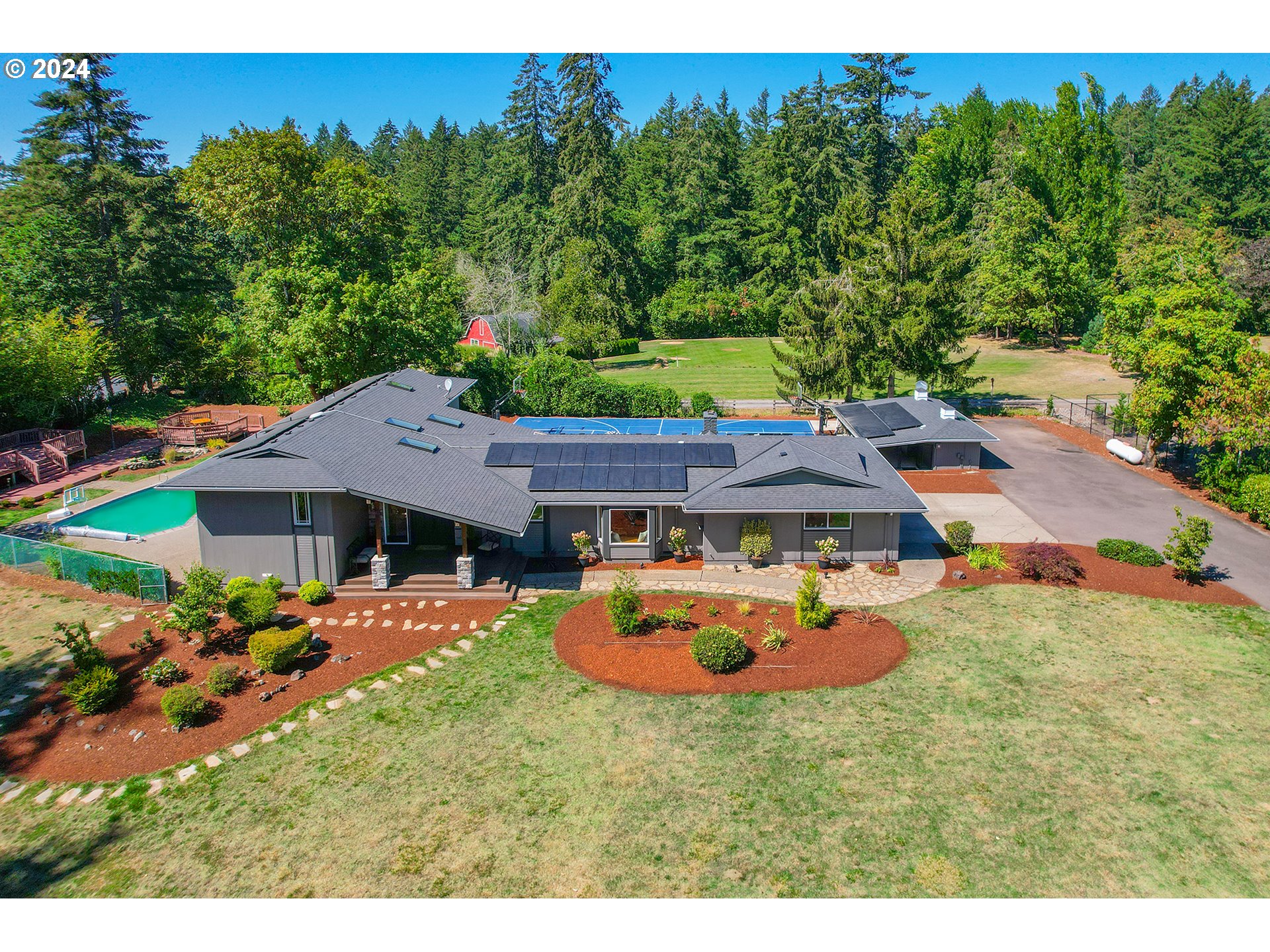 Photo of 28727 GRAHAMS FERRY RD Wilsonville OR 97070