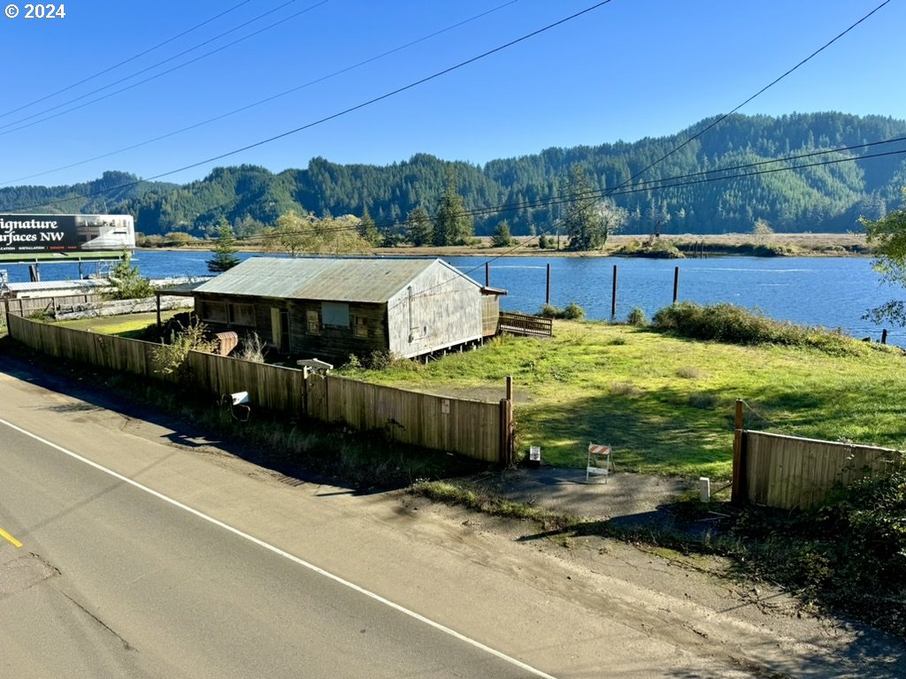 Photo of 6766 HWY 126 Florence OR 97439