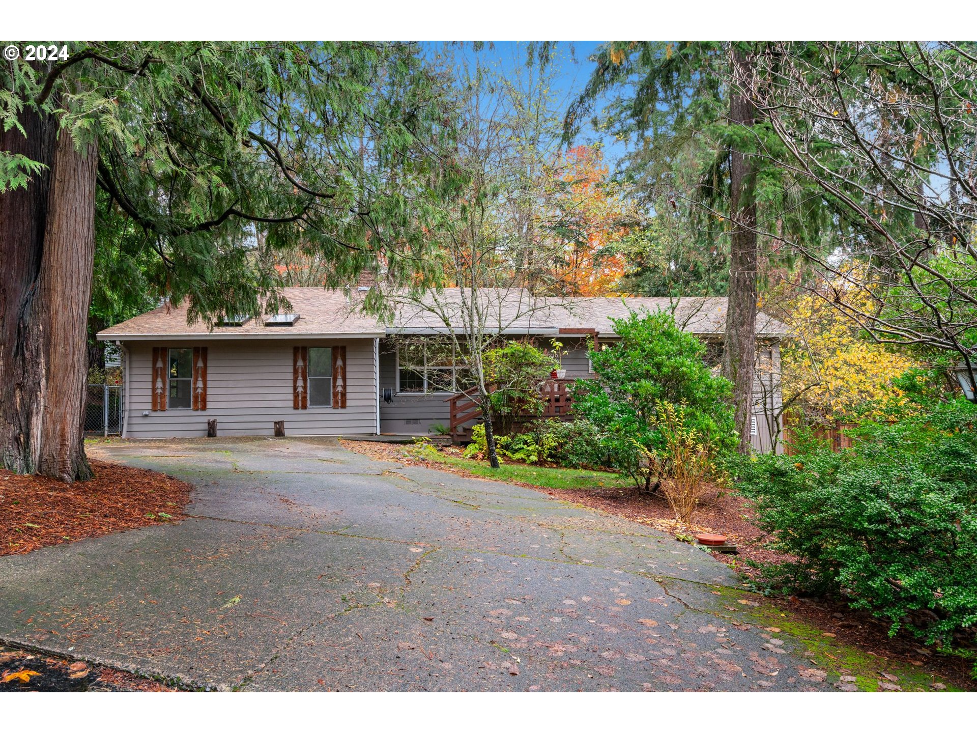 Photo of 7210 SHADY CT Portland OR 97223