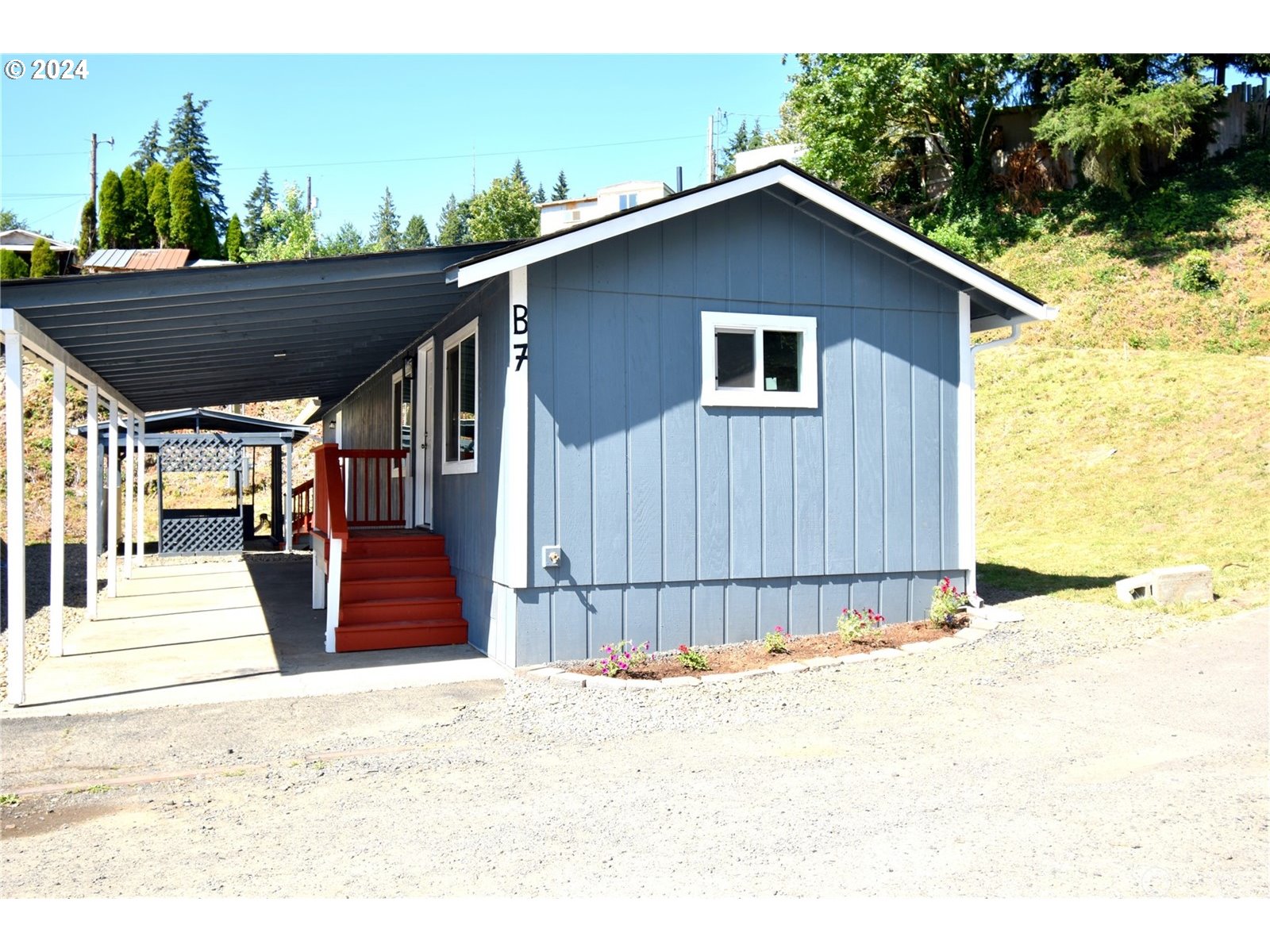 214  Holcomb Ave #B7, Kelso, WA 98626