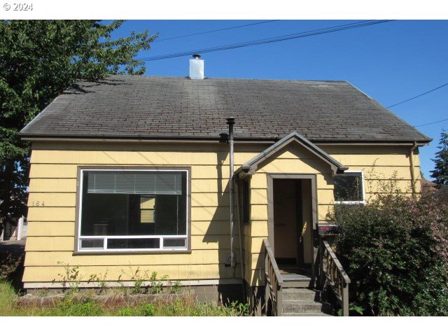 Photo of 164 11TH ST Coos Bay OR 97420