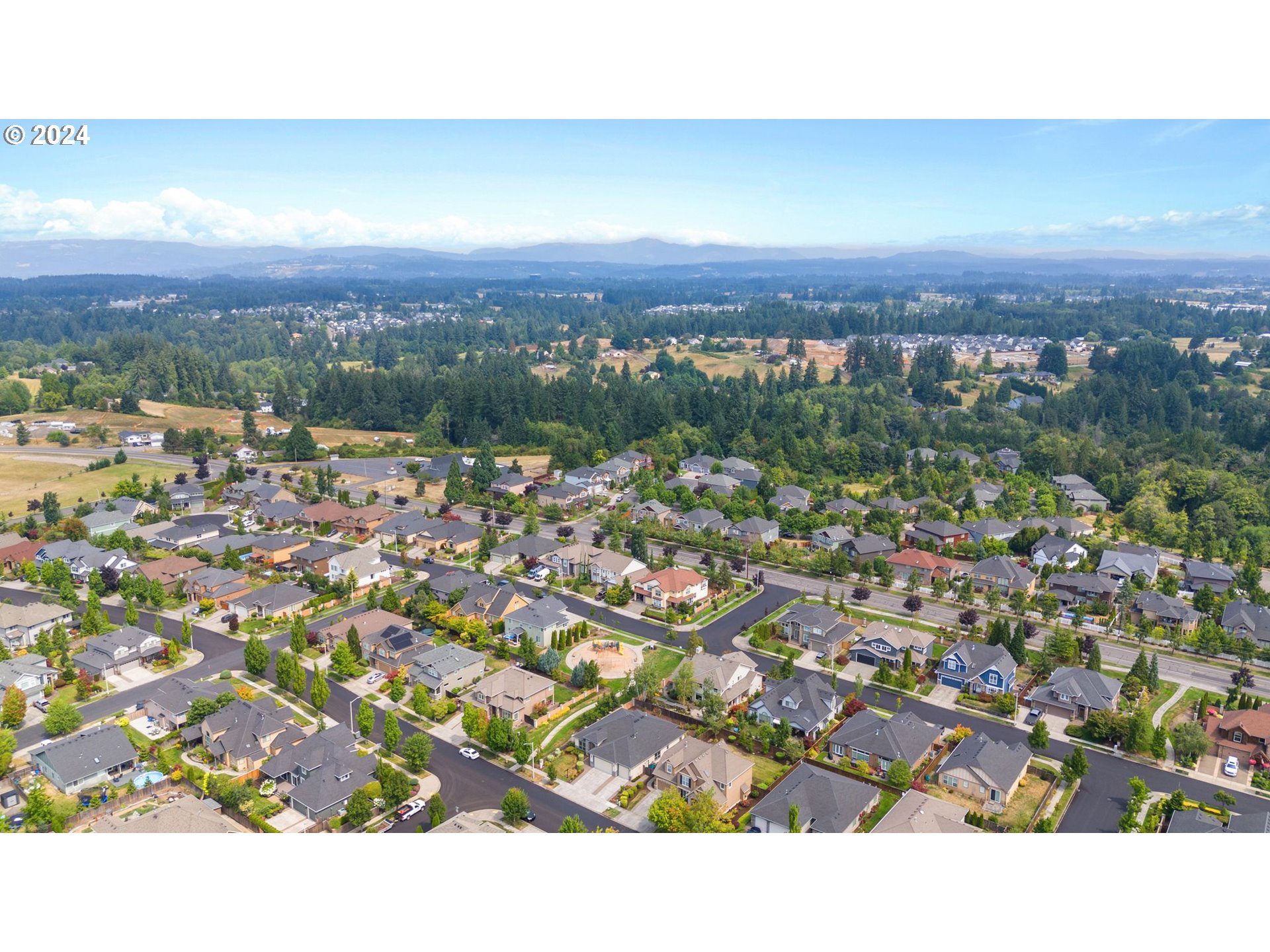 1720 S Taverner Dr, Ridgefield, WA 98642