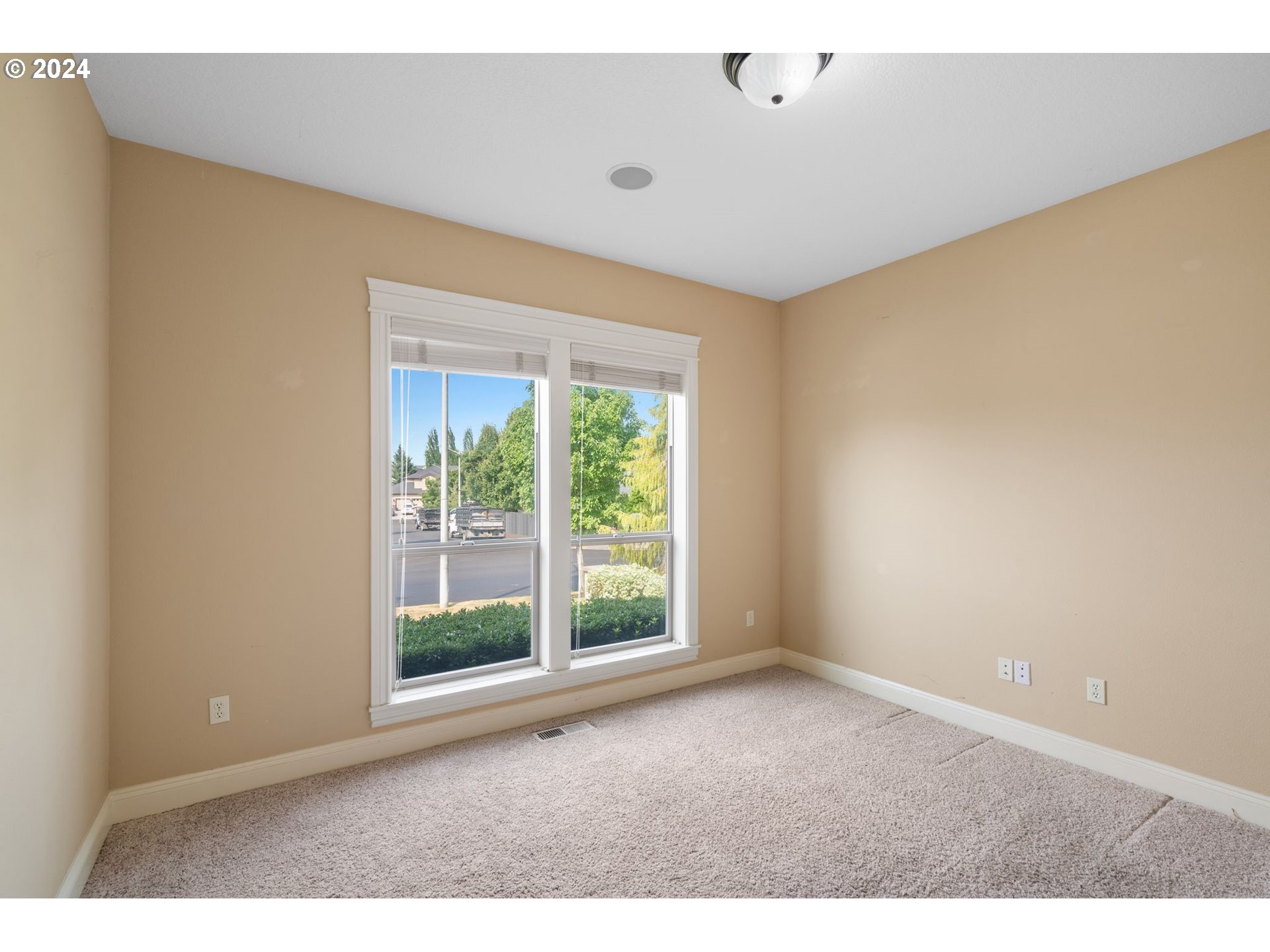 1720 S Taverner Dr, Ridgefield, WA 98642