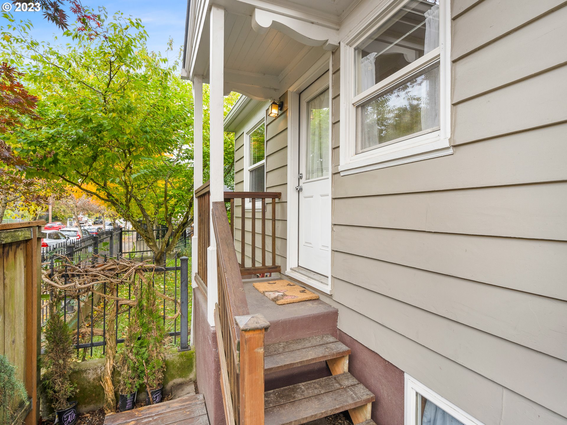 Photo #4: 24360489 Listing 