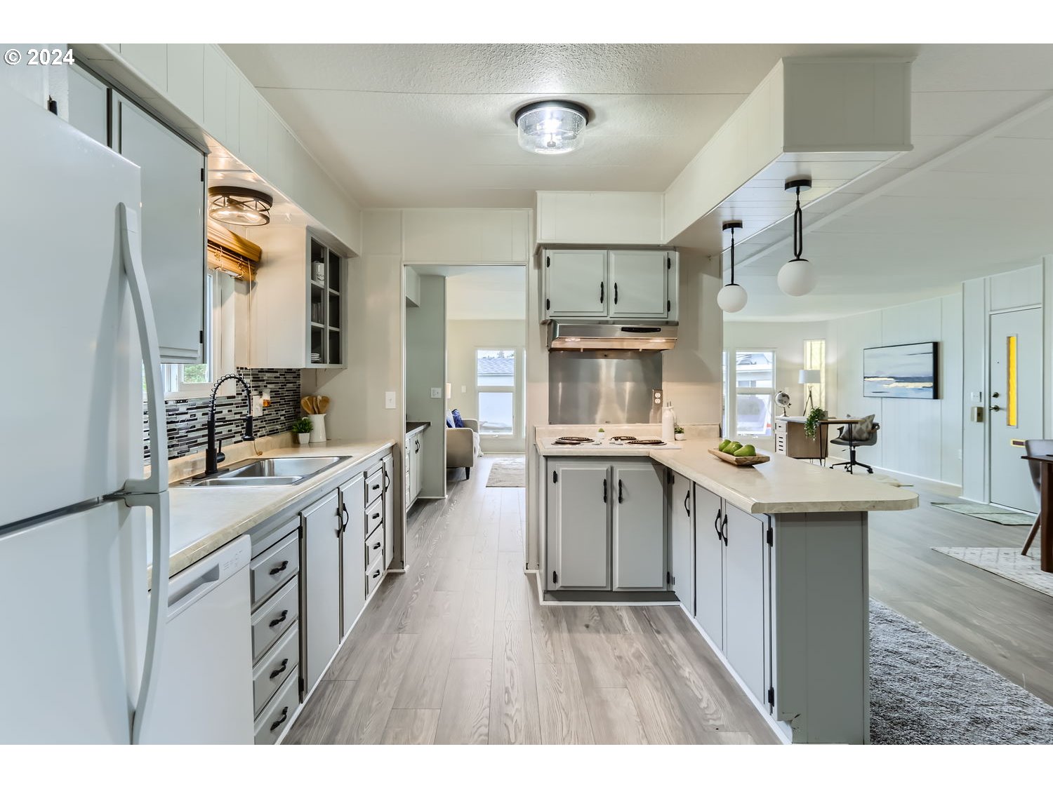 2681 SE RIVER RD, Hillsboro, OR, 97123