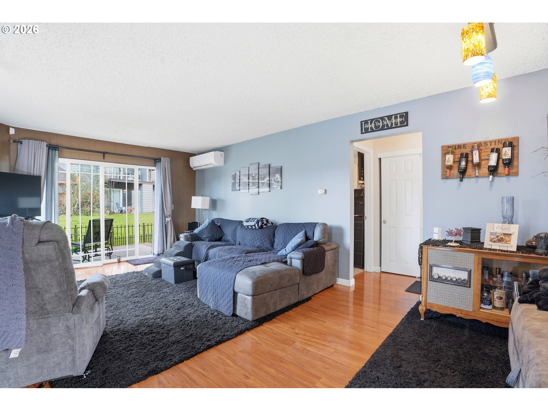 Photo #13: 243692147 Listing: Photo #13