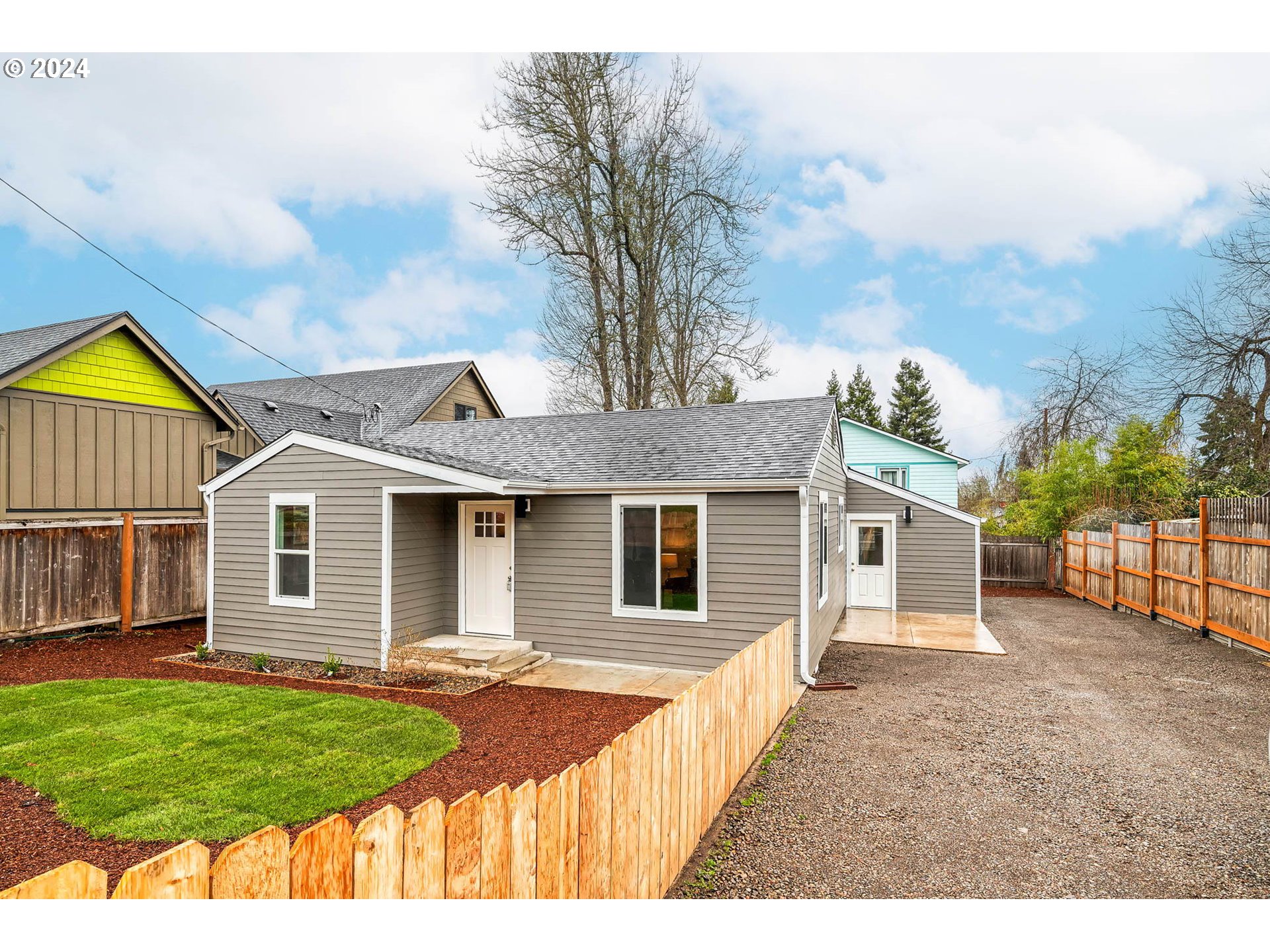 1085 W 28TH AVE, Eugene, OR 