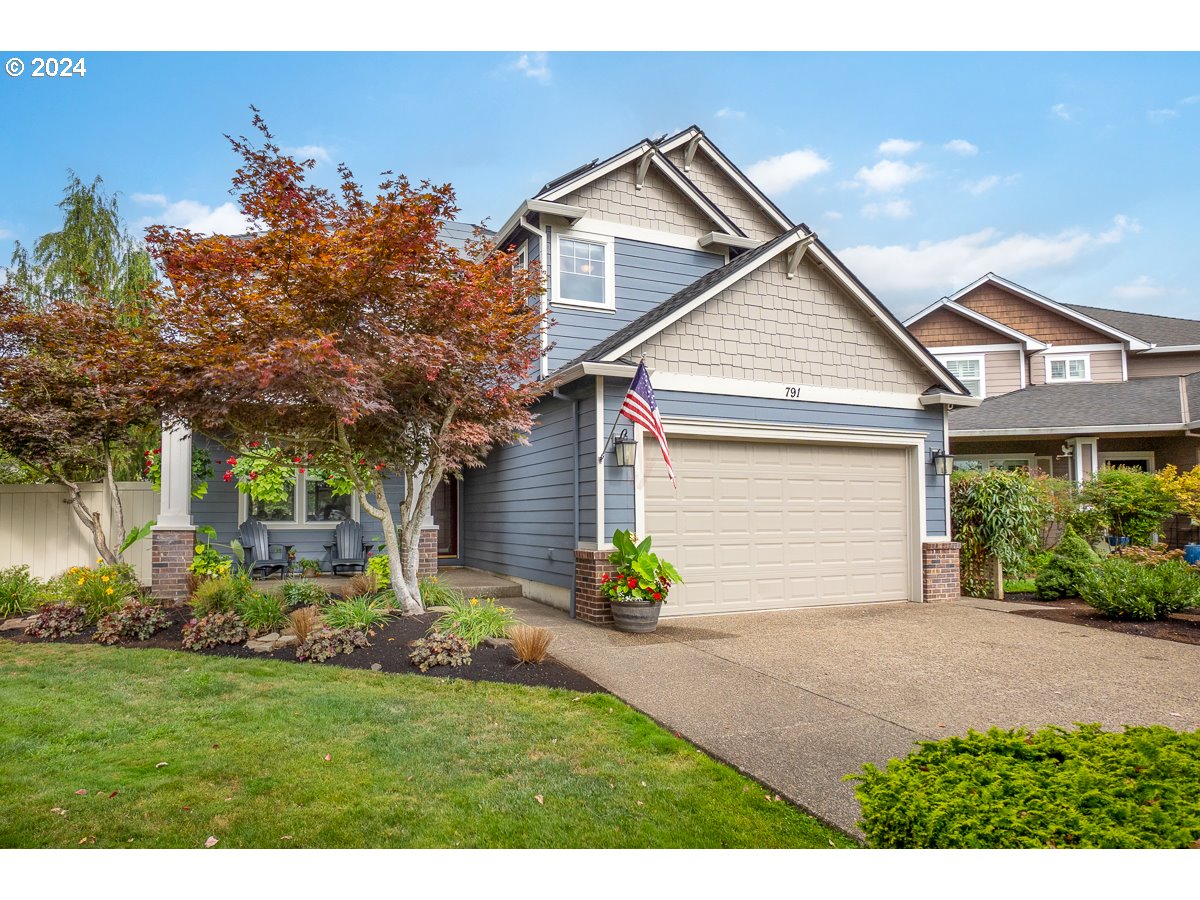 Photo of 791 Tukwila DR Woodburn OR 97071