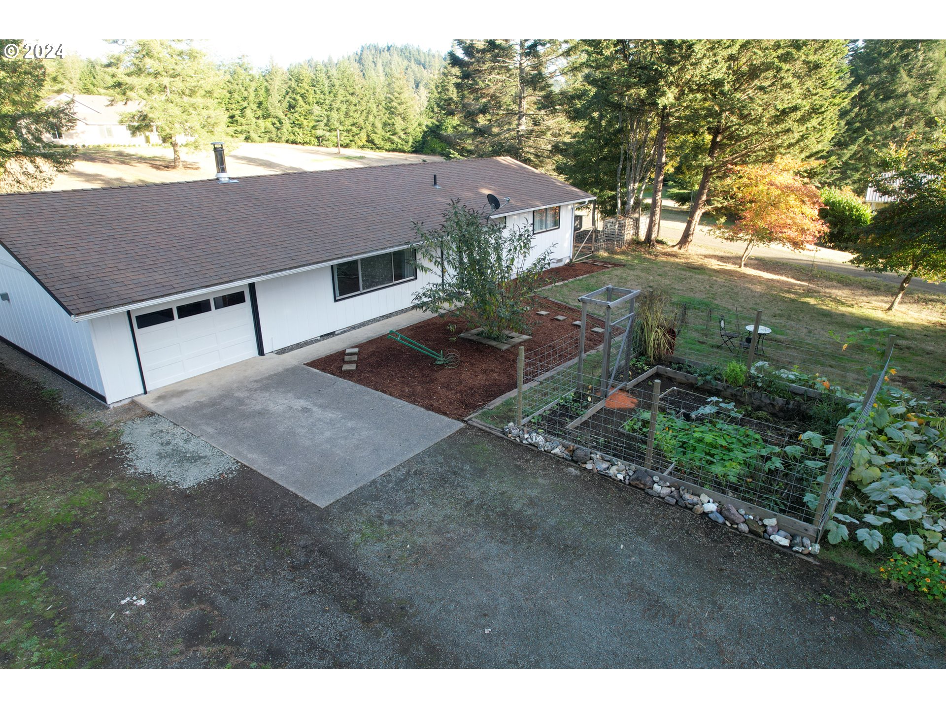 Photo of 57151 GLADEWOOD RD Coquille OR 97423