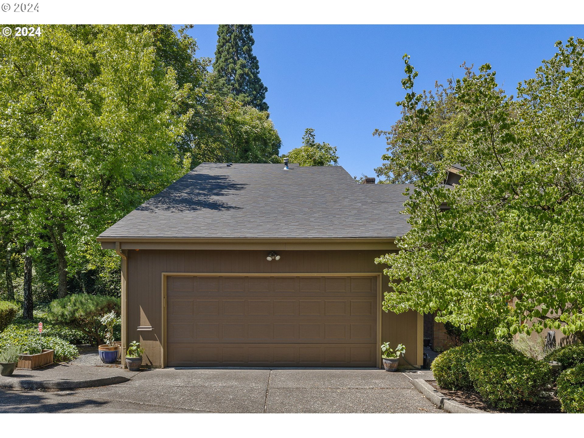 Photo of 10511 CRYSTAL LAKE LN Milwaukie OR 97222