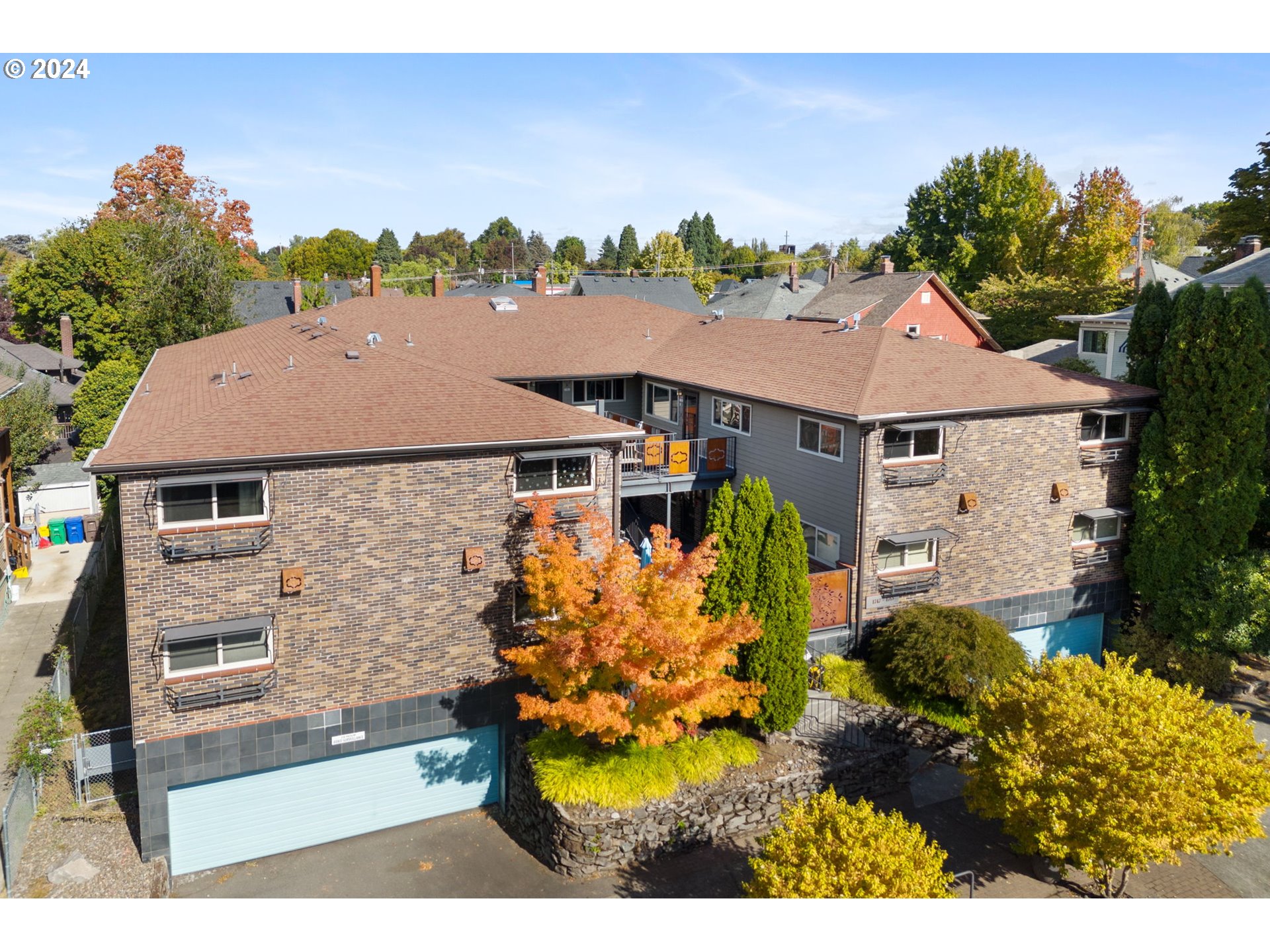 Photo #3: 24380117 Listing 