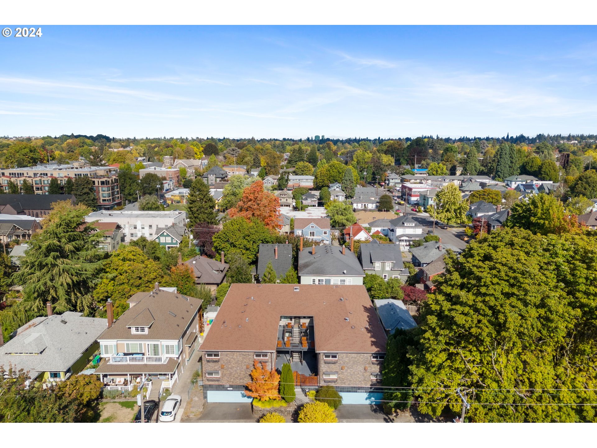Photo #2: 24380117 Listing 