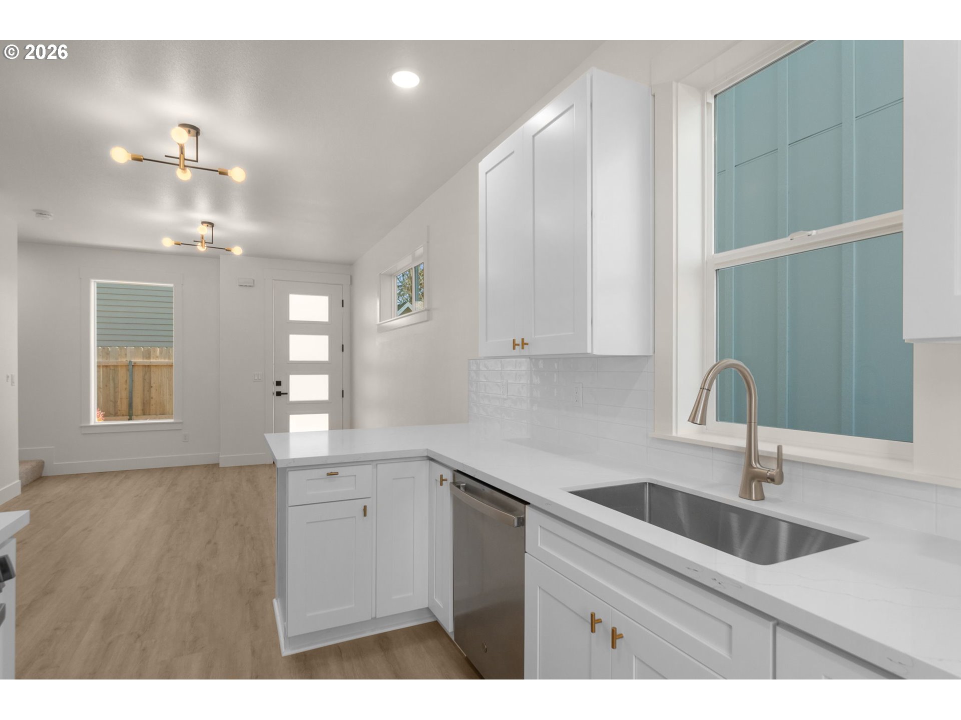 5230 SE Knapp, Portland, OR, 97206