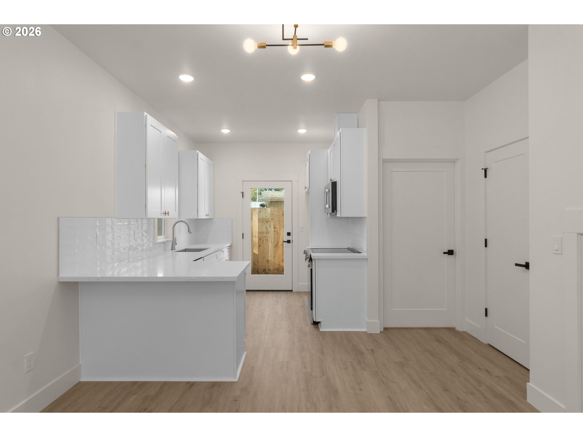 5230 SE Knapp, Portland, OR, 97206